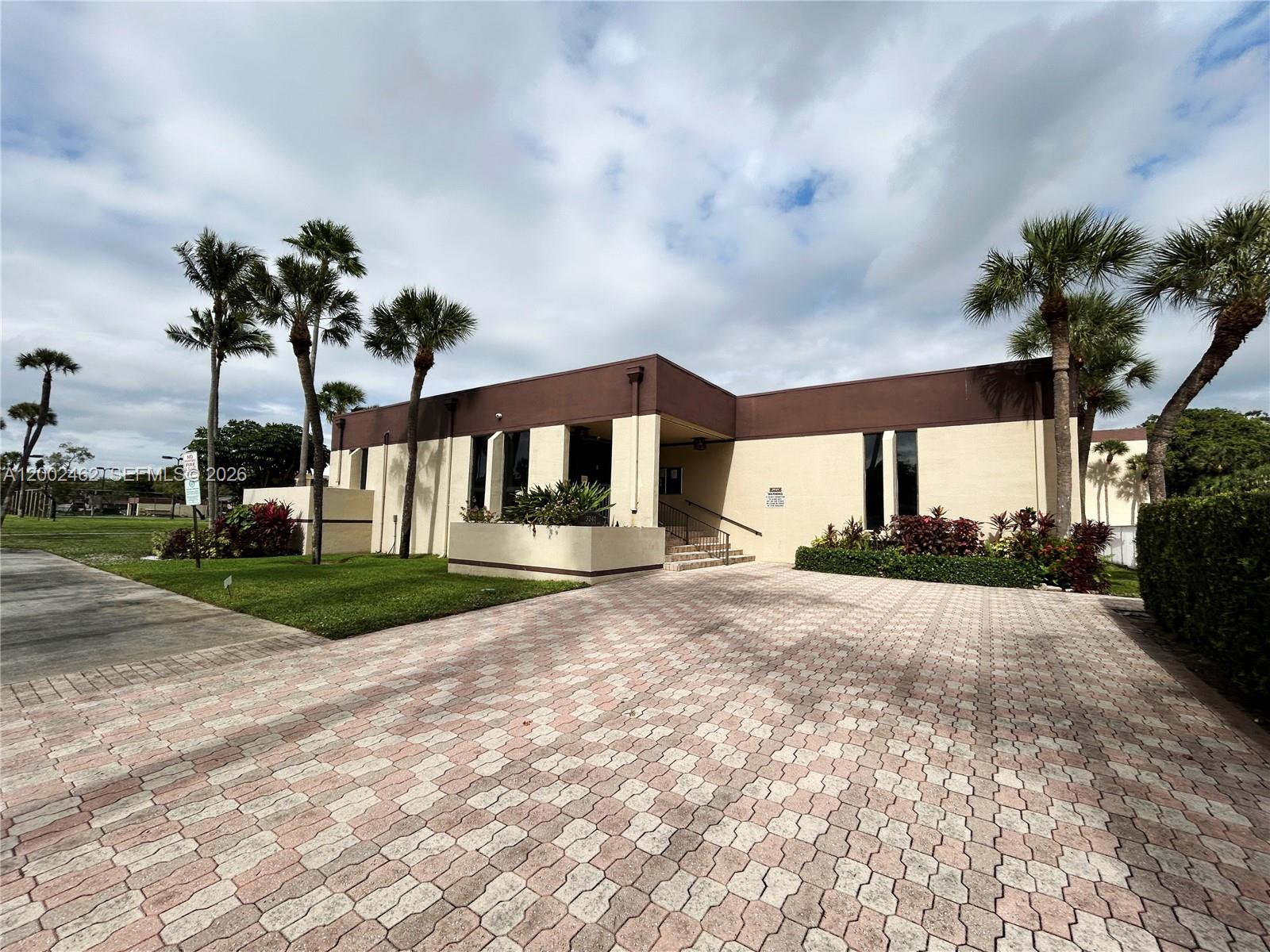3121 NW 47th Ter # 416