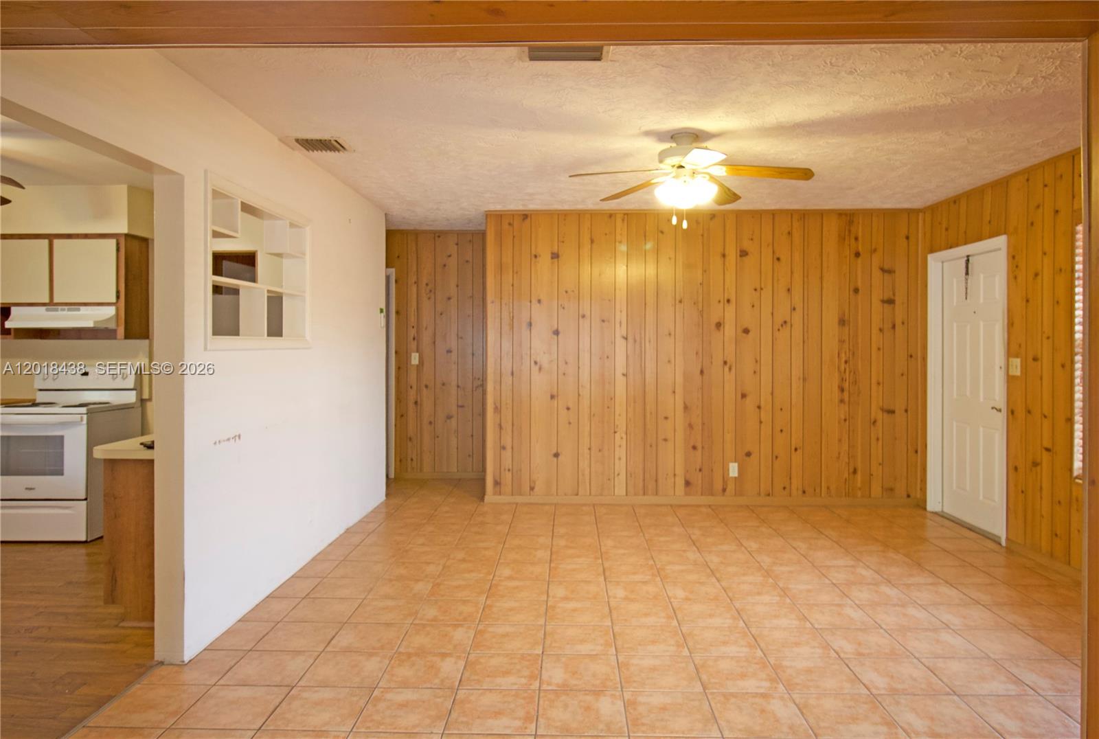 125 SW 3rd Ave