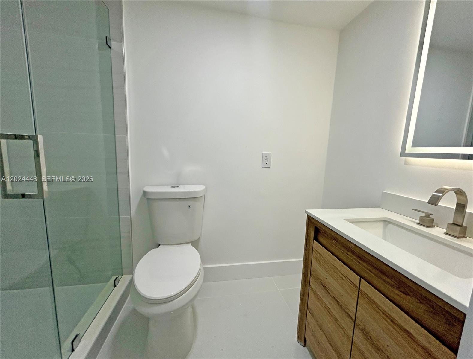1222 Hillsboro Mile # 15