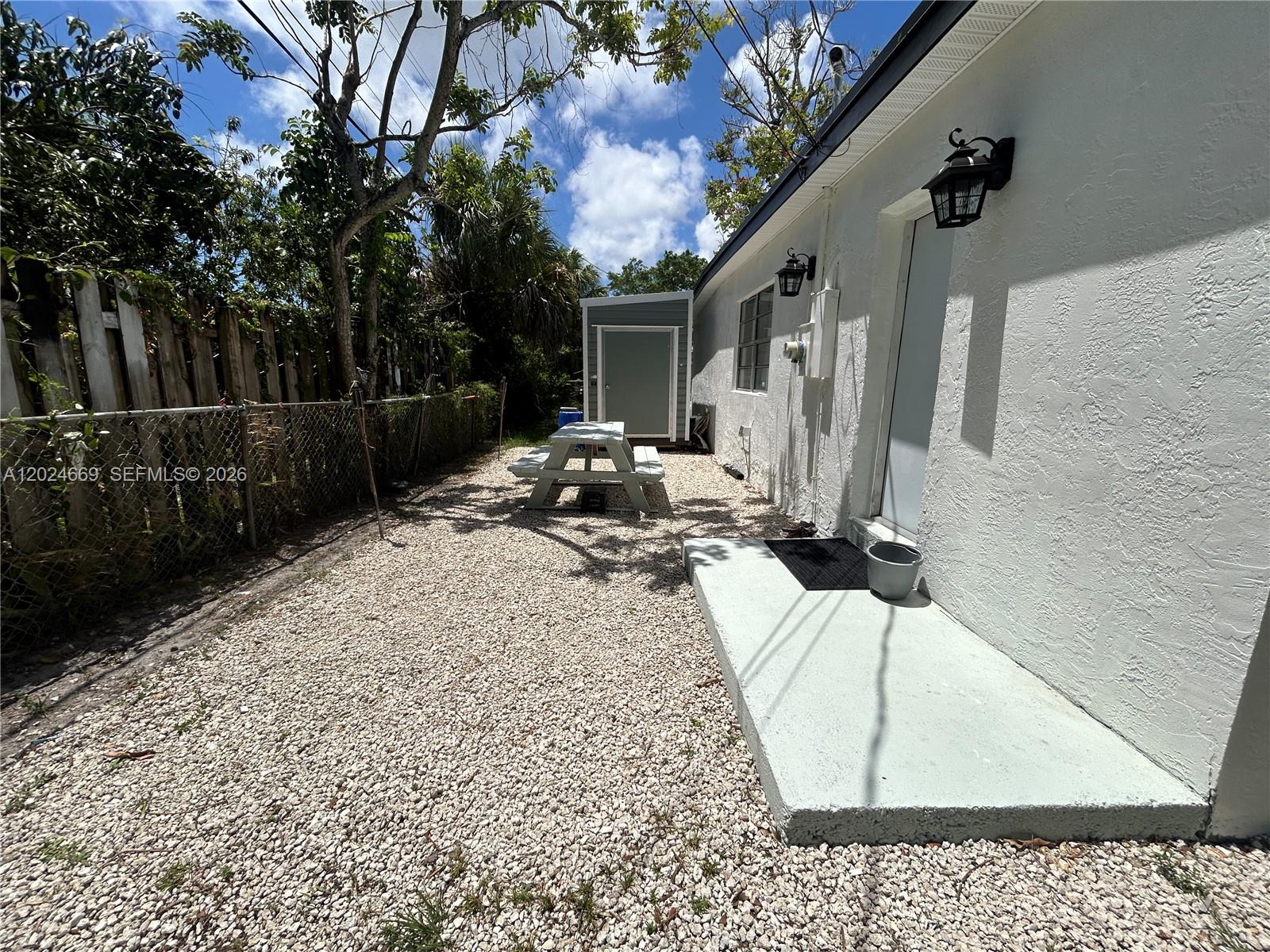 404 NW 18th Ave