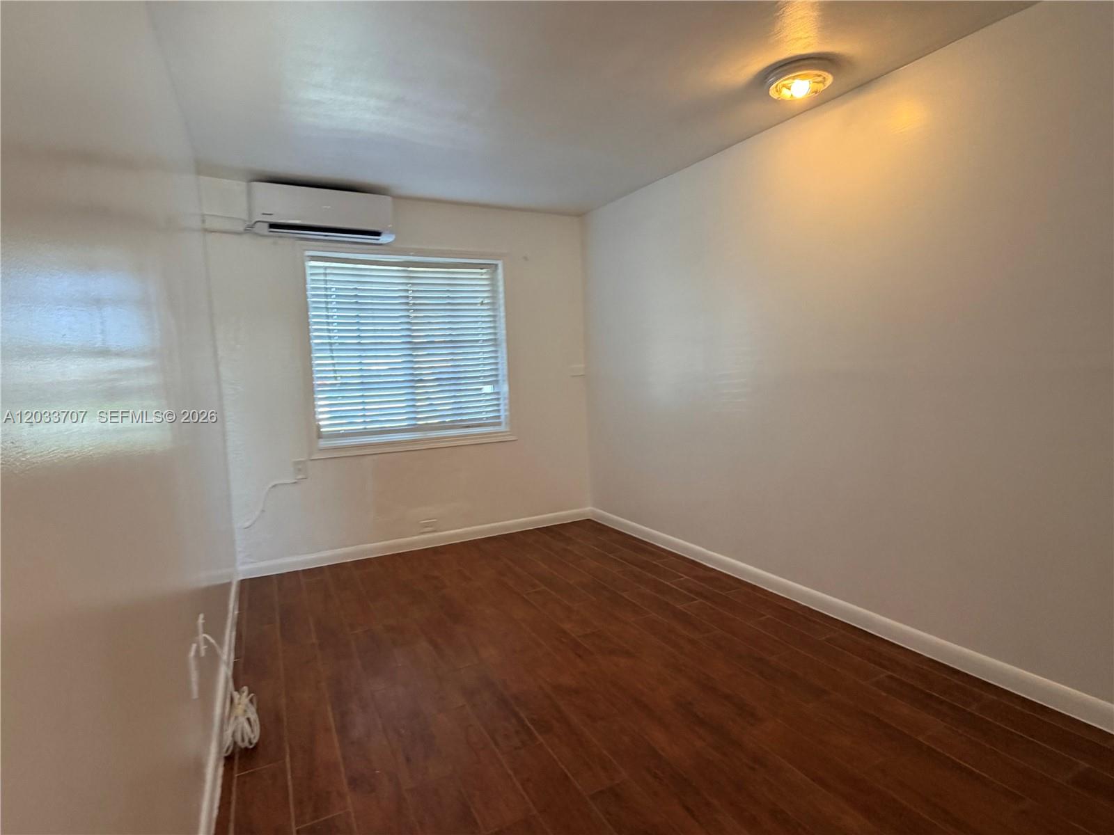 2500 Sunshine Blvd