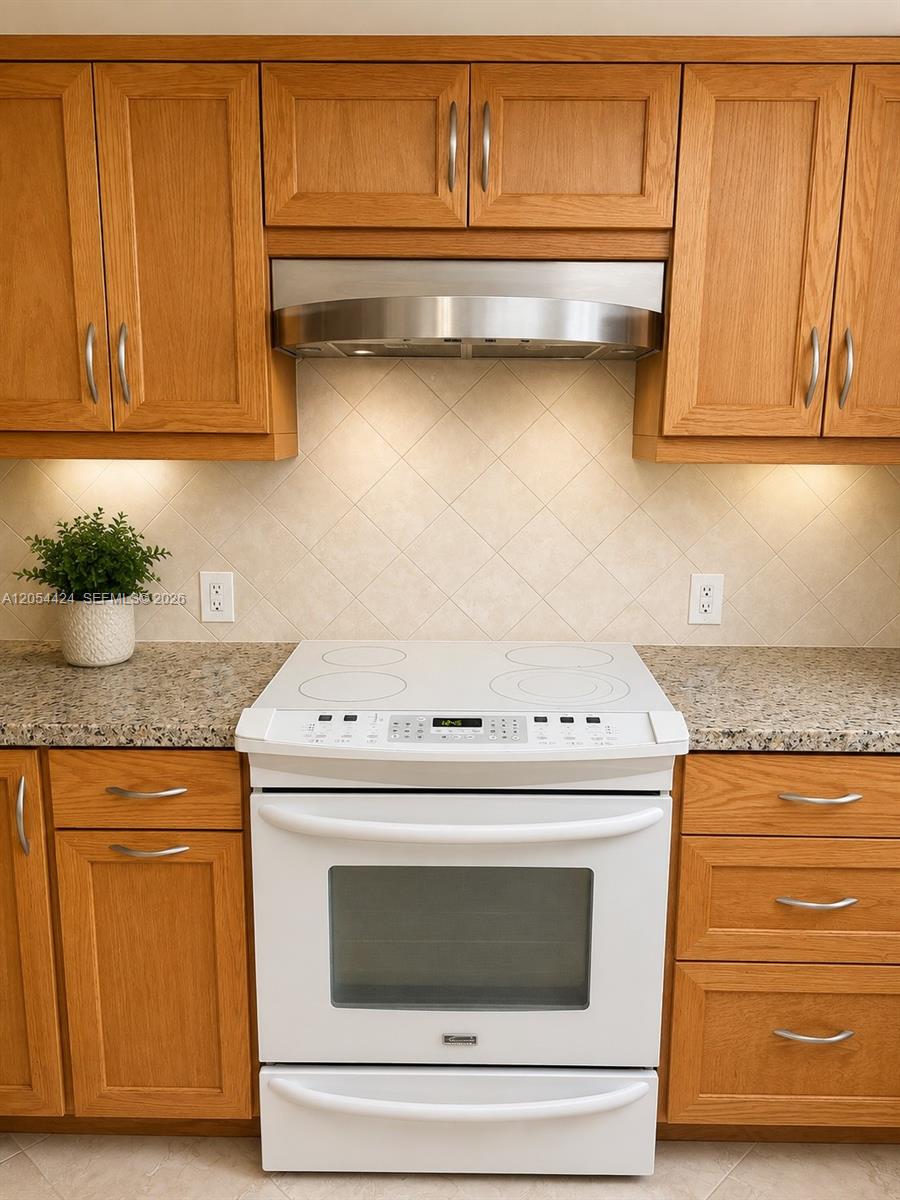 4101 N Ocean Blvd # 205