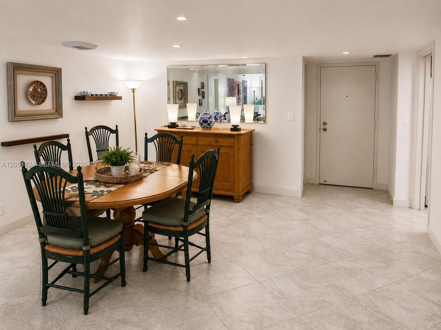 4101 N Ocean Blvd # 205
