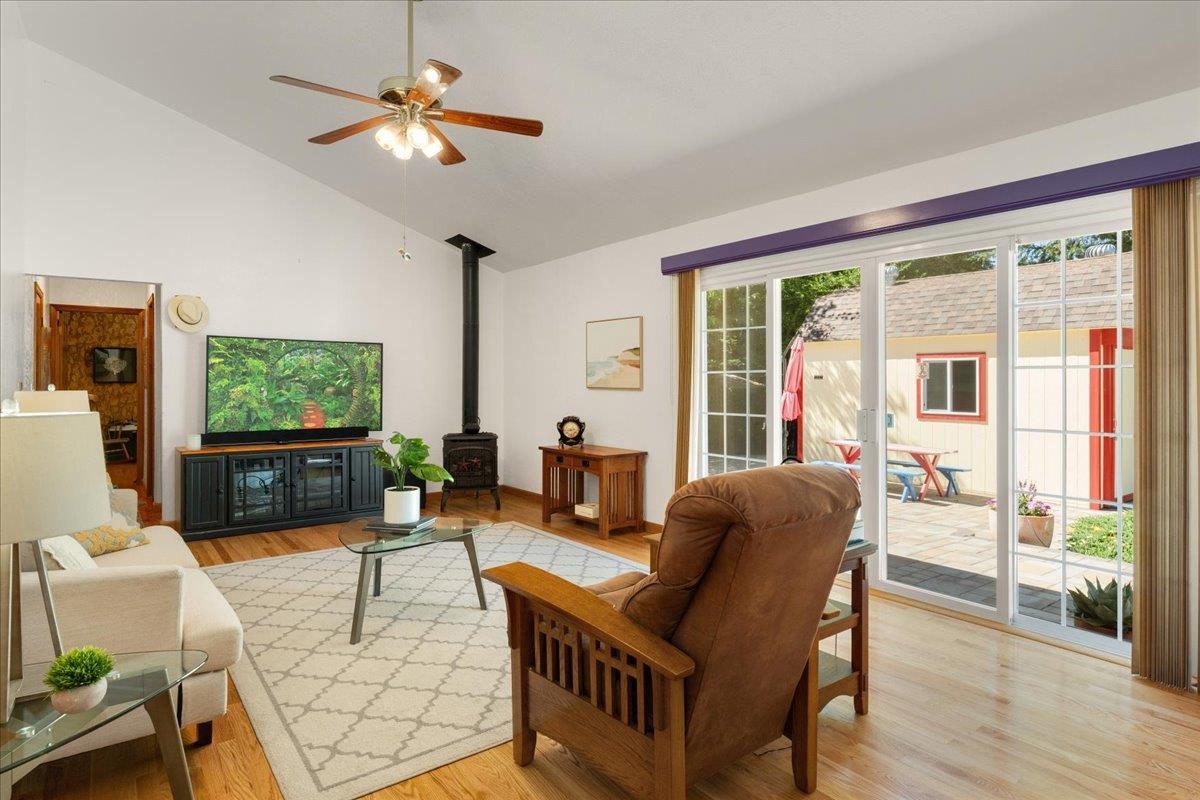 3385 Rancho Vista CT