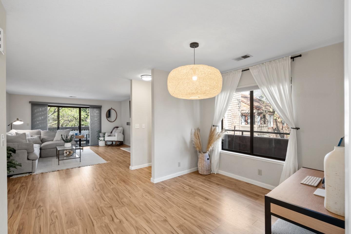 1555 Hecker Pass RD G201