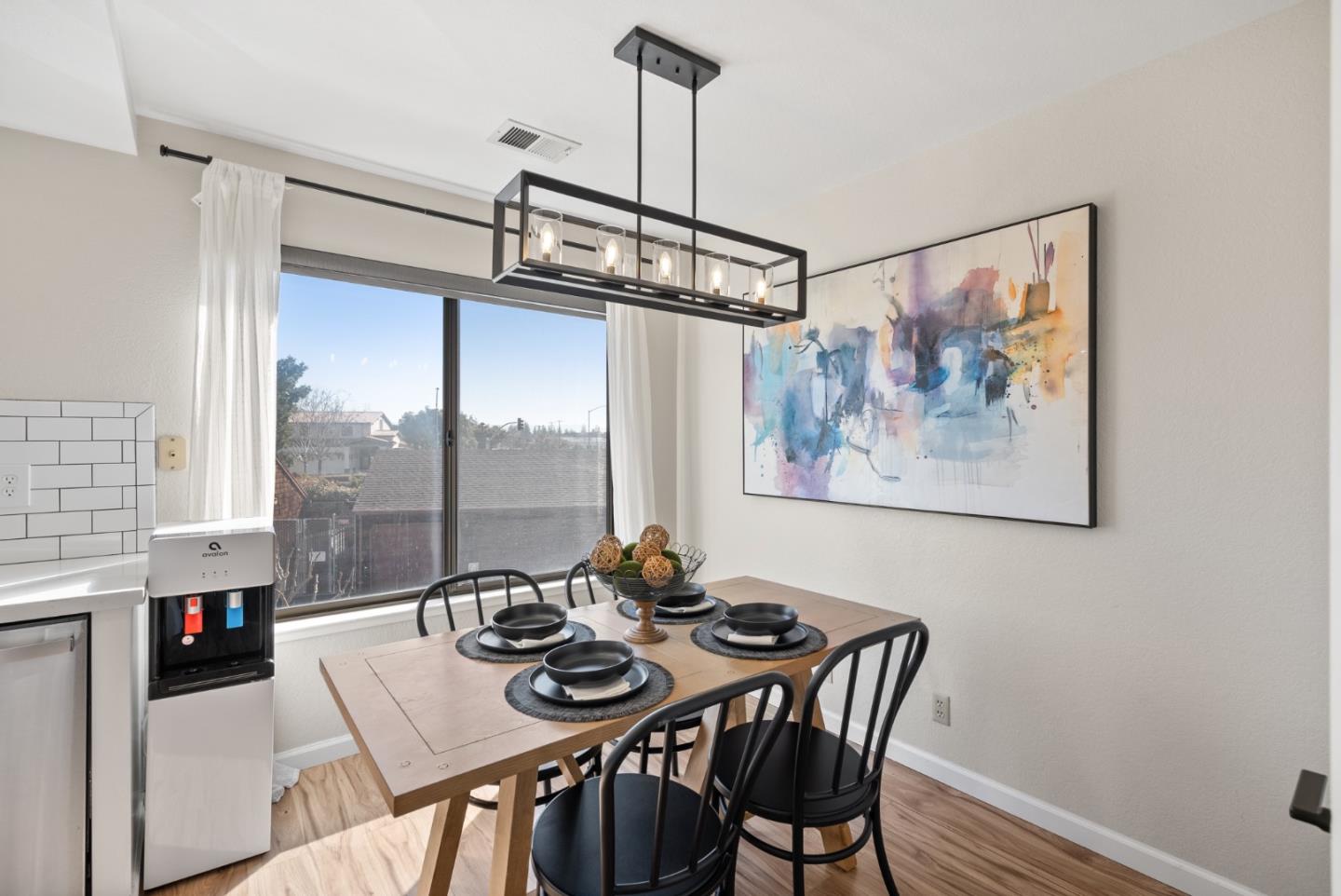 1555 Hecker Pass RD G201