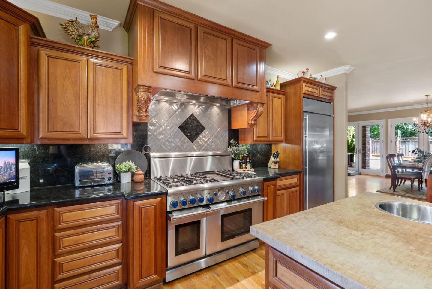 1196 Delynn WAY