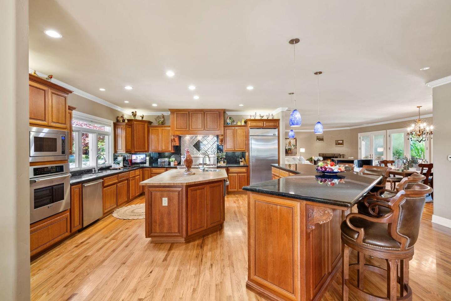 1196 Delynn WAY