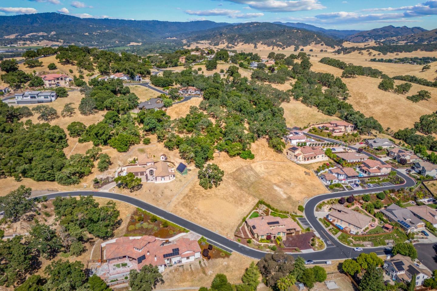 9145 Tea Tree WAY