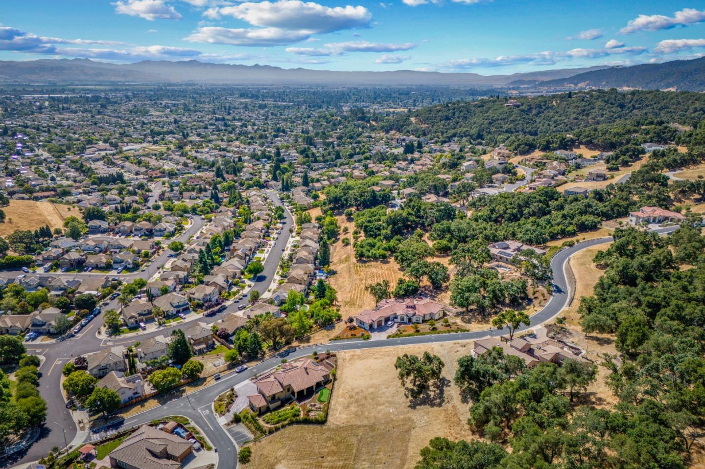 9145 Tea Tree WAY