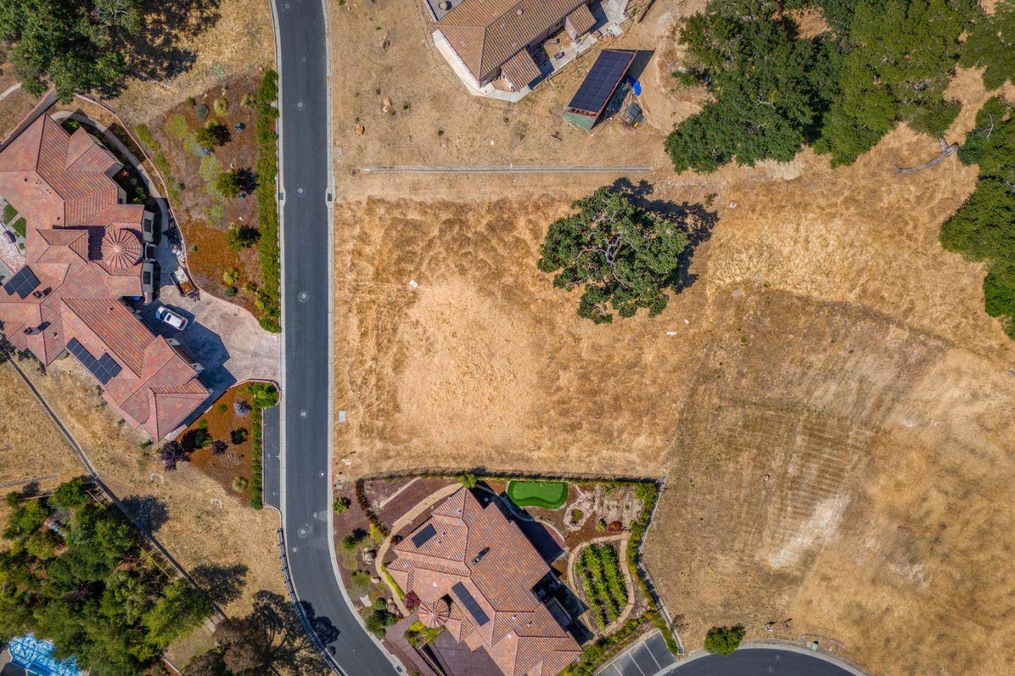 9145 Tea Tree WAY