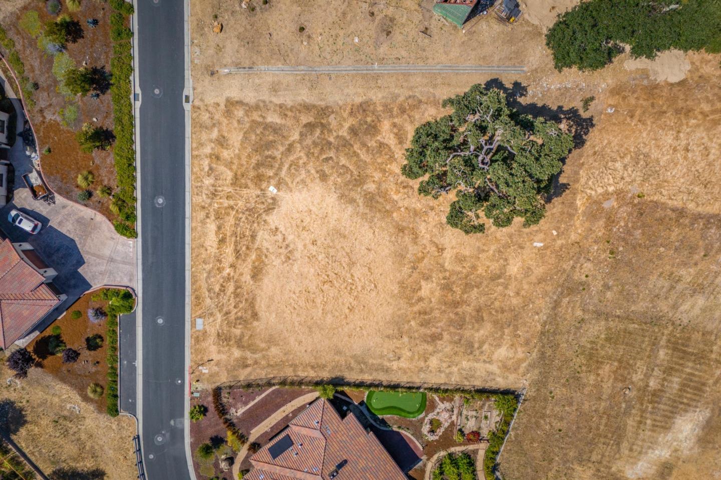 9145 Tea Tree WAY