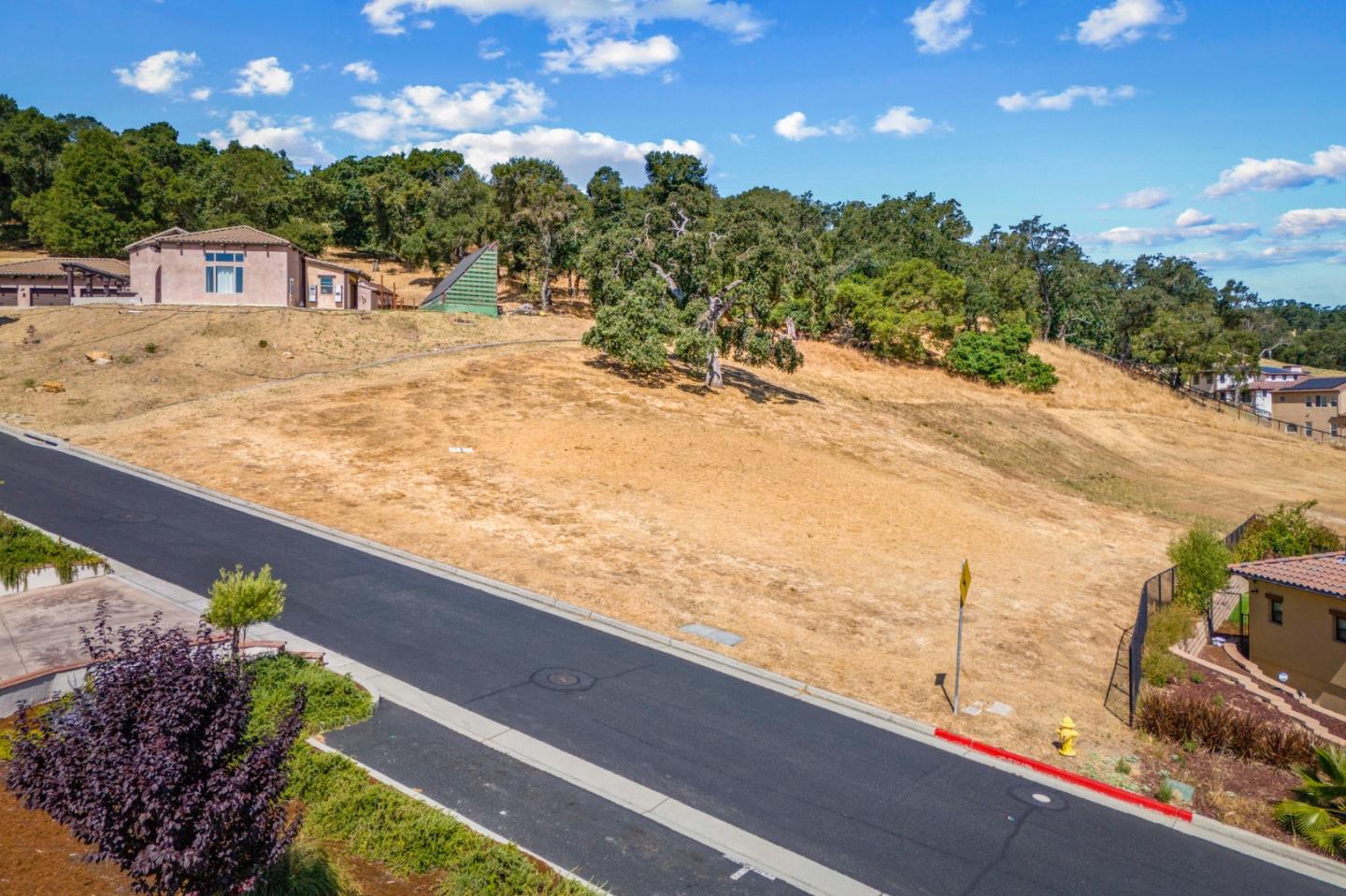 9145 Tea Tree WAY