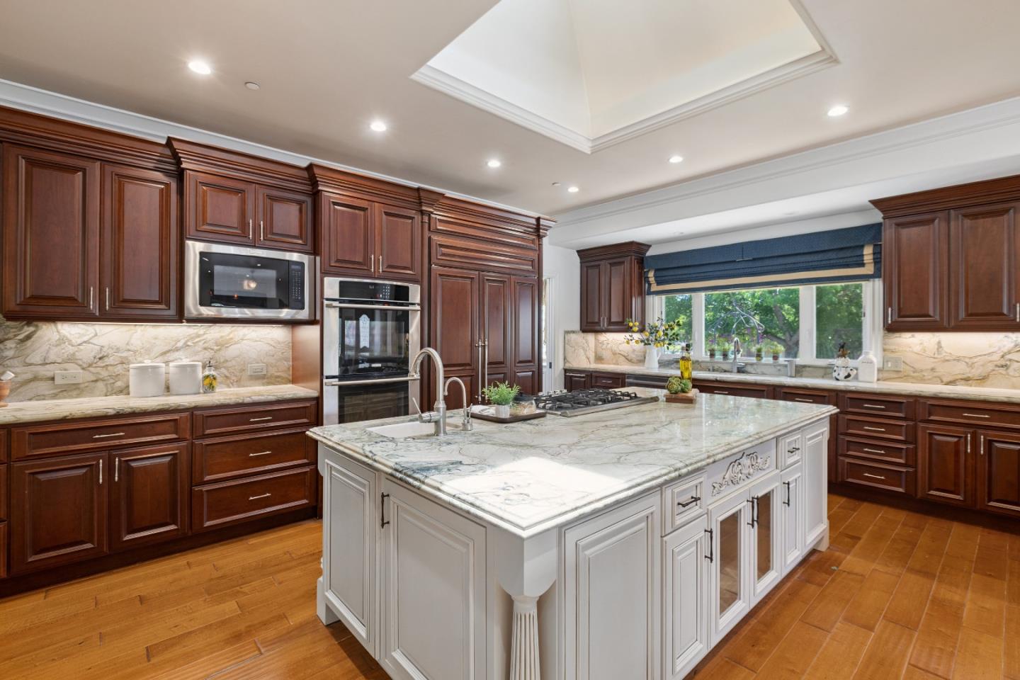 9885 Wilford Way