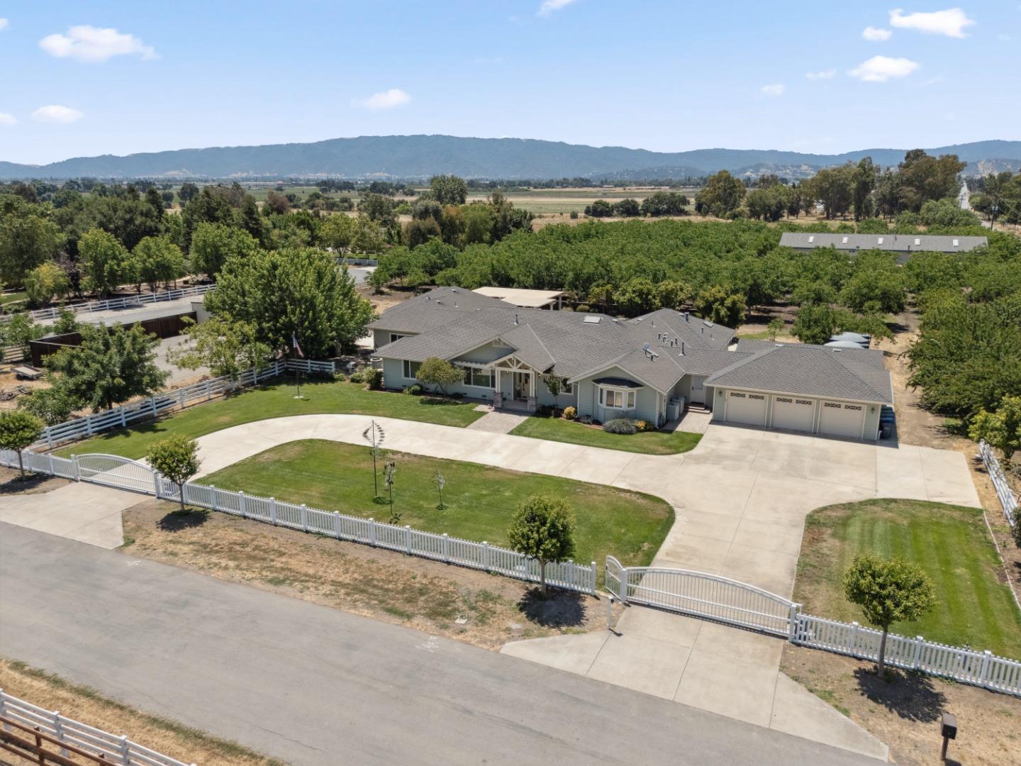 9885 Wilford Way