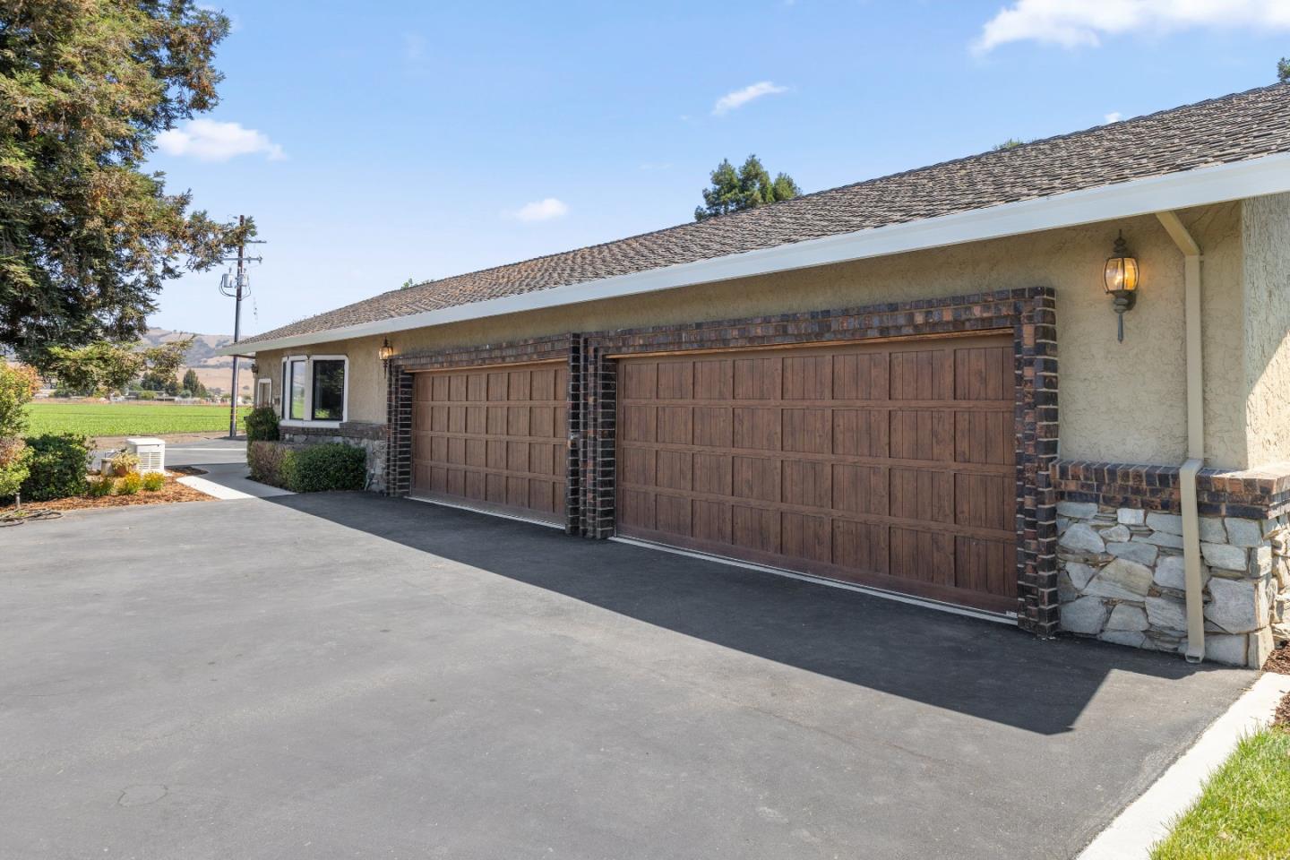 7096 Holsclaw Road