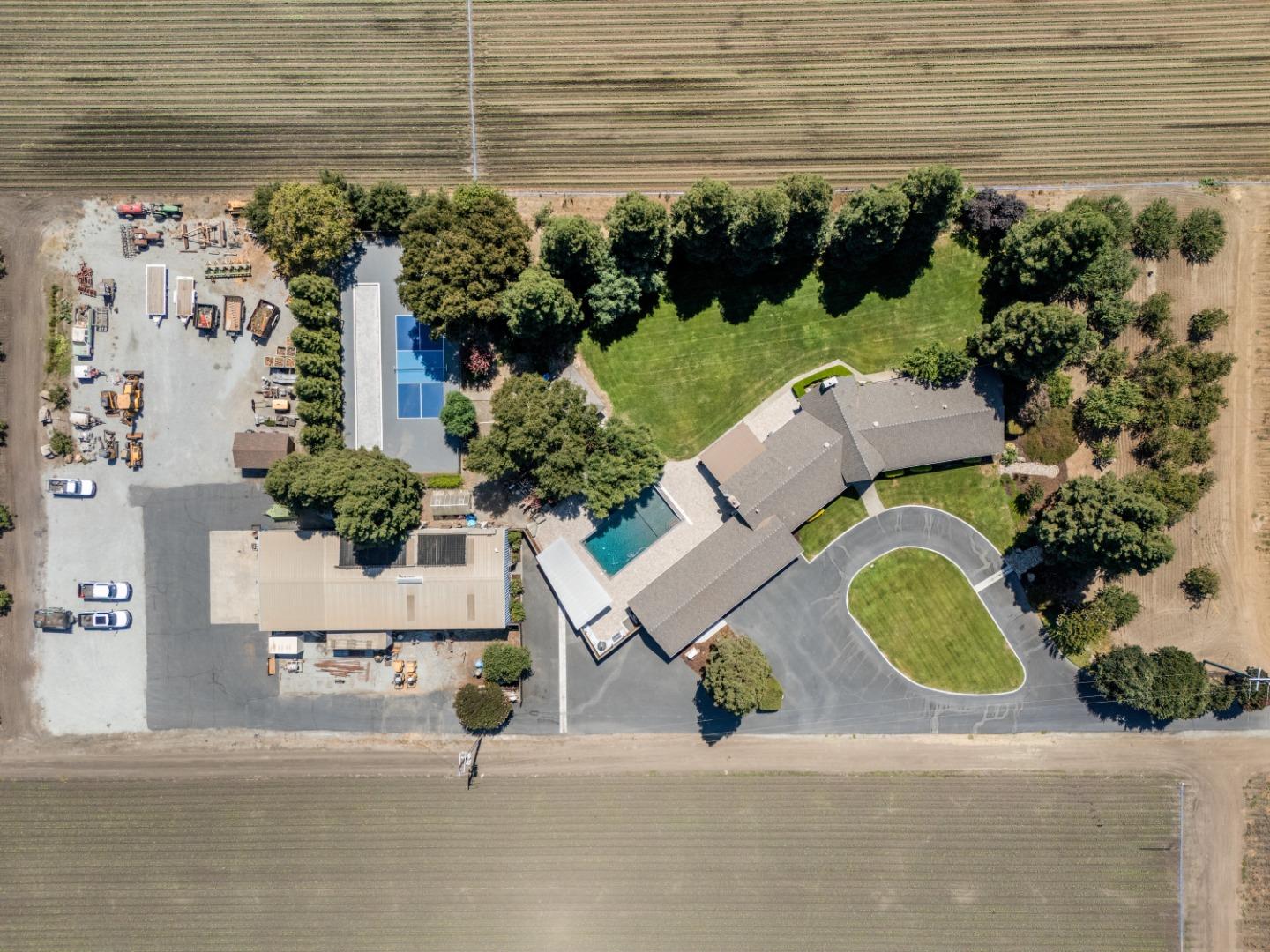 7096 Holsclaw Road