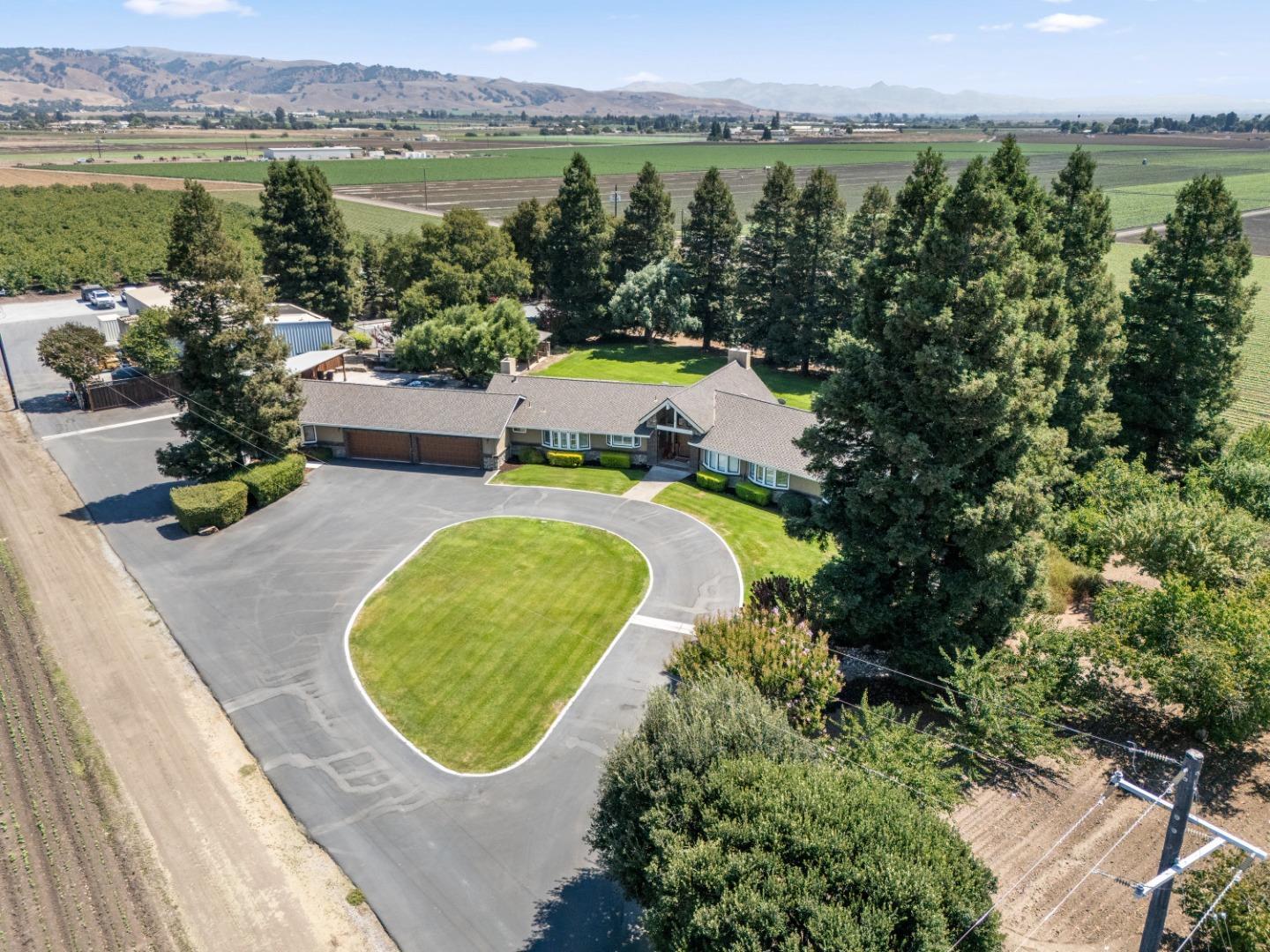 7096 Holsclaw Road