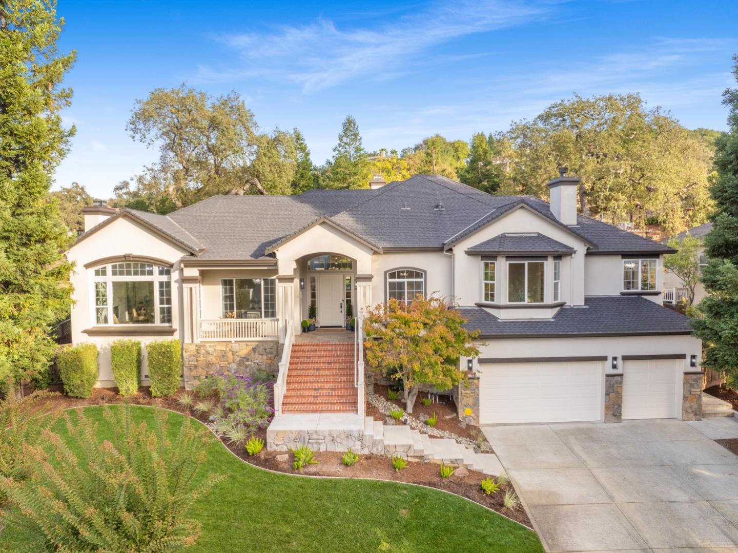 2360 Sunflower Circle