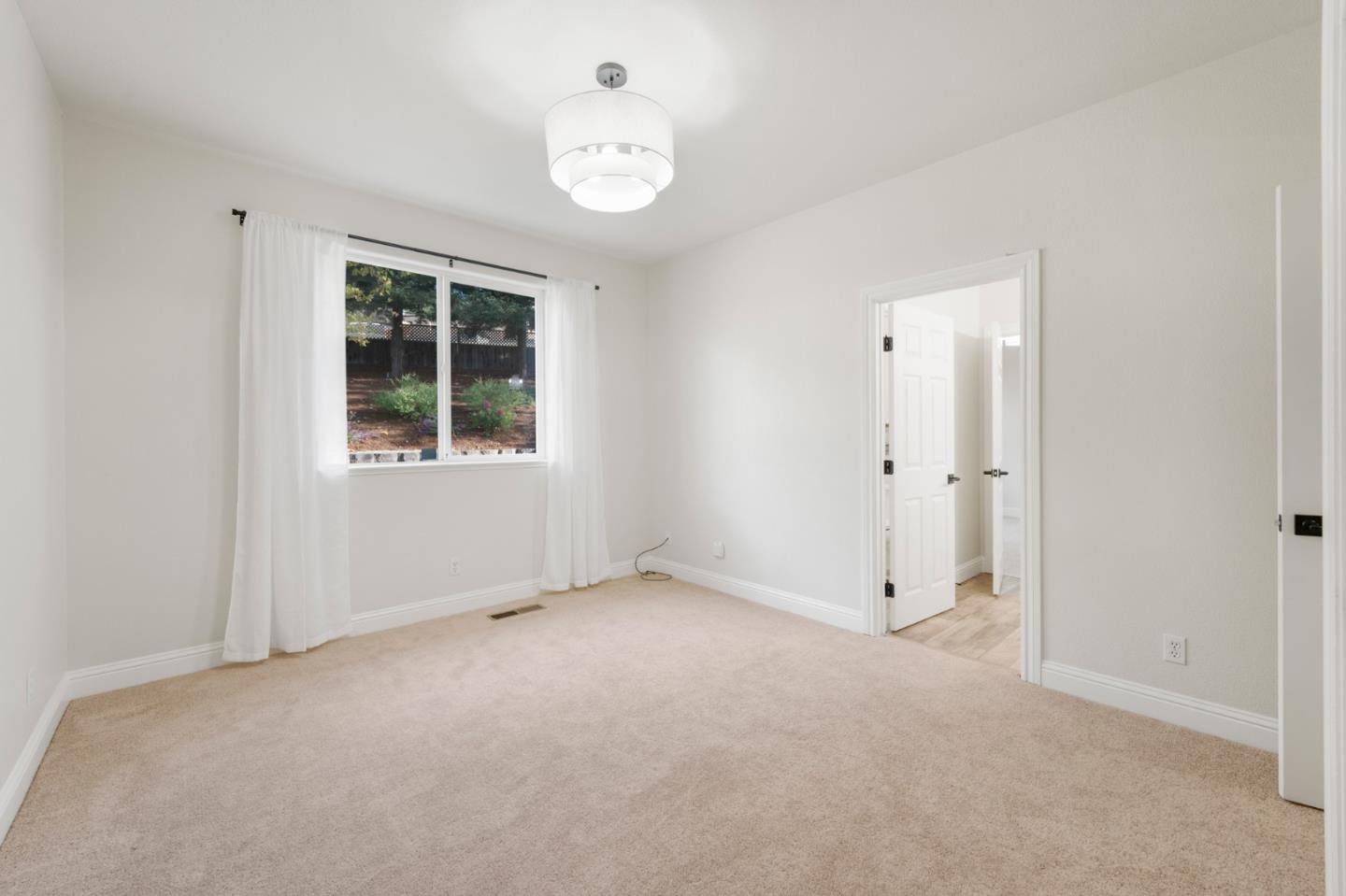 2360 Sunflower Circle