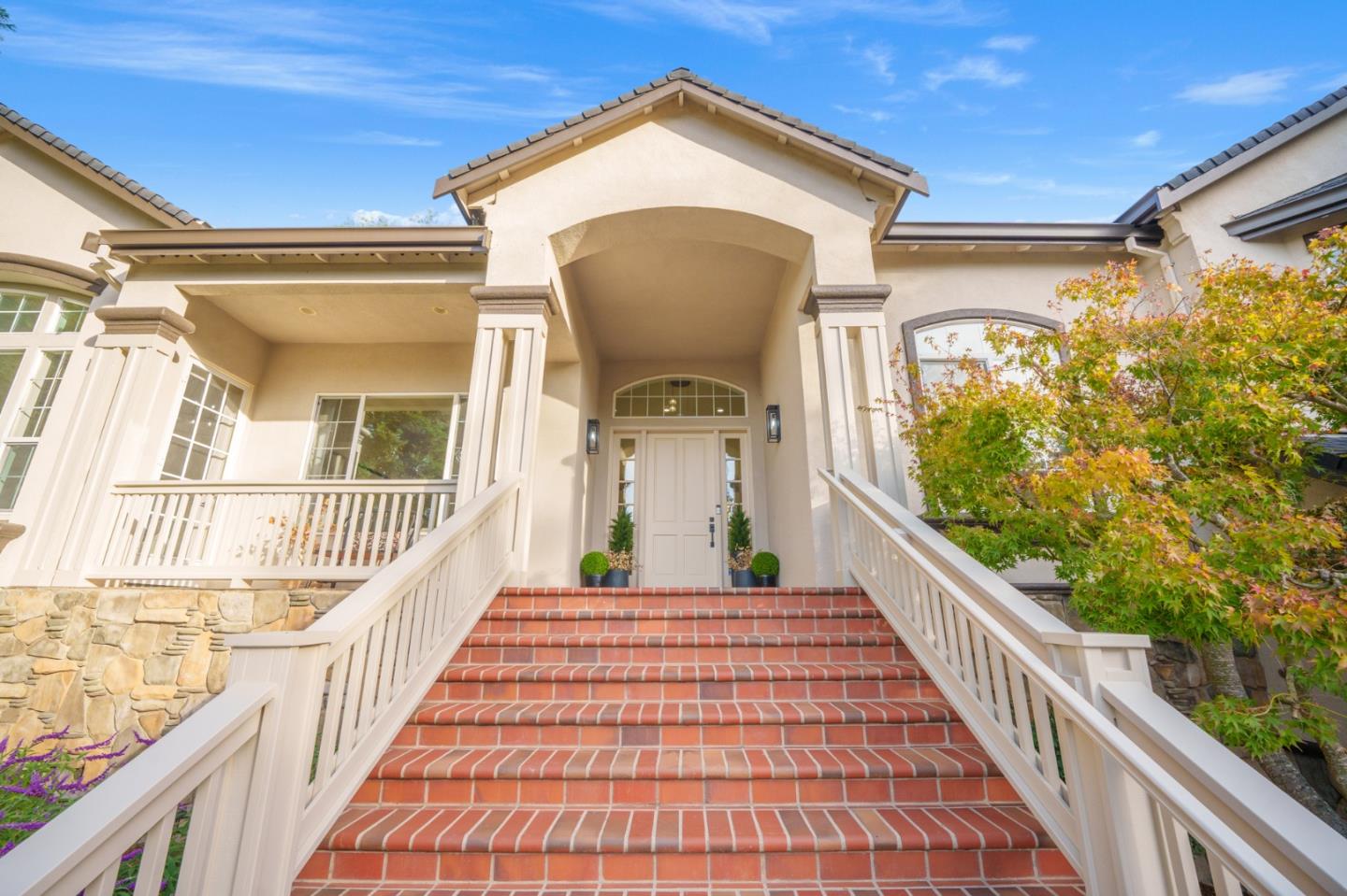 2360 Sunflower Circle