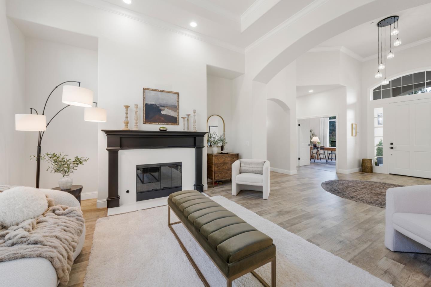 2360 Sunflower Circle