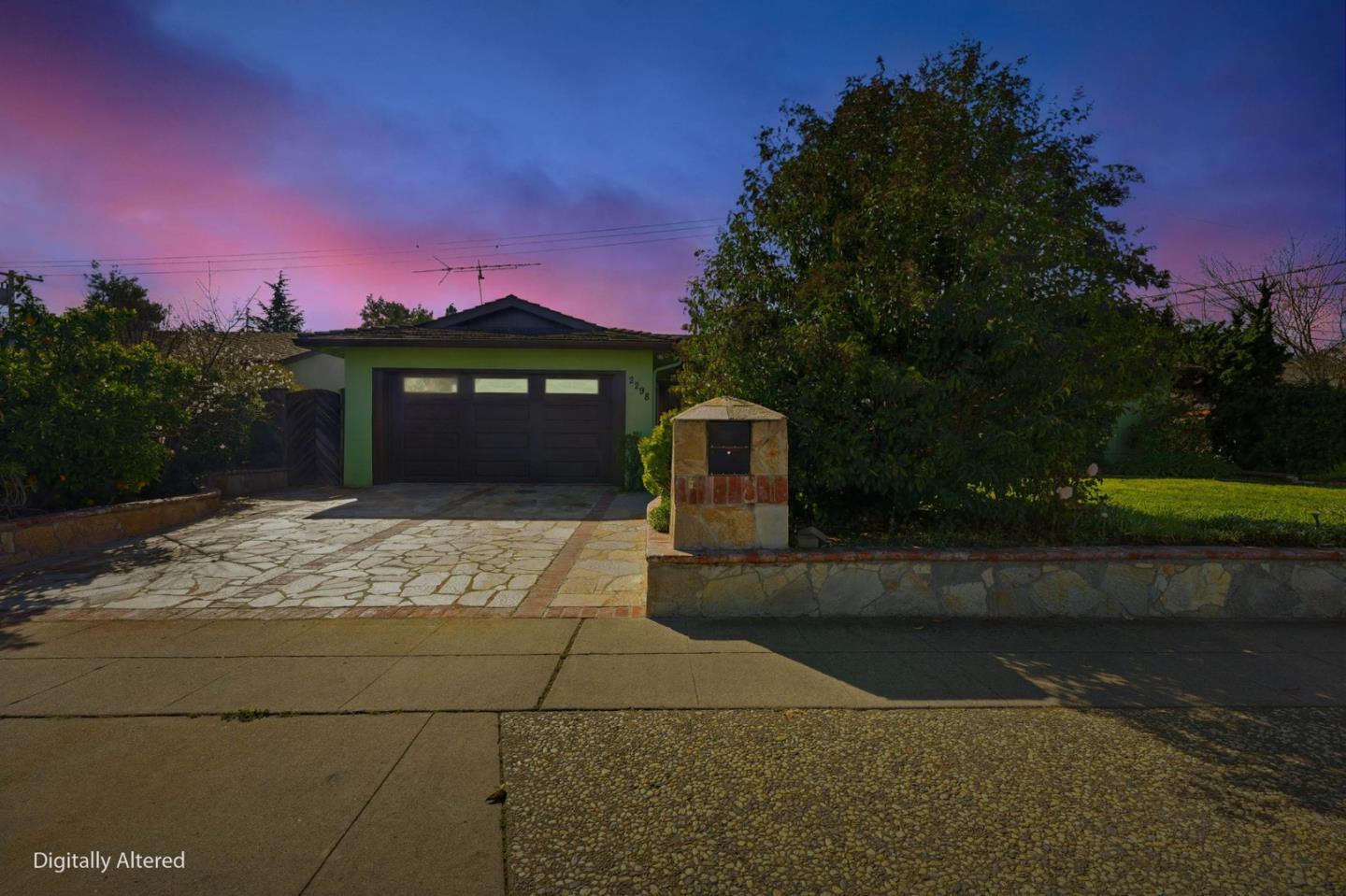 2298 Sunrise Drive