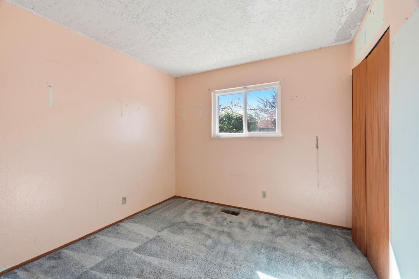 2298 Sunrise Drive