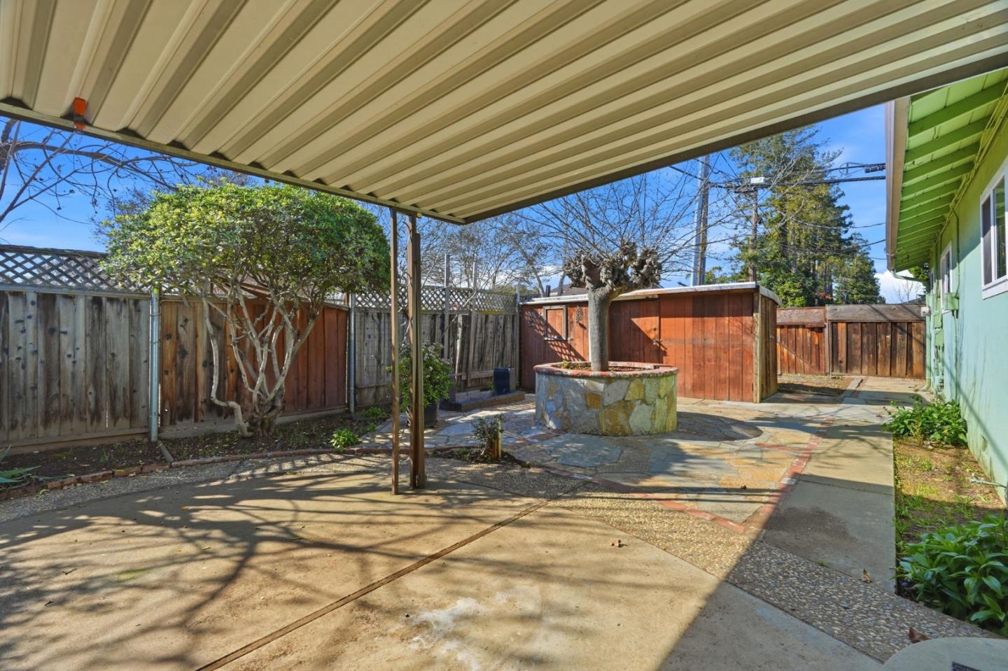 2298 Sunrise Drive
