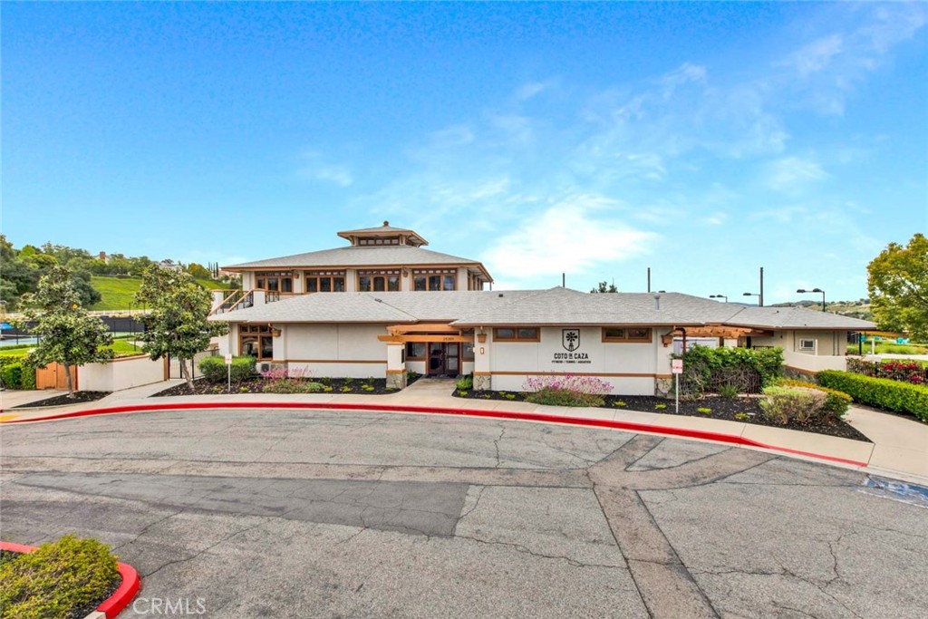 1 Marchin Drive