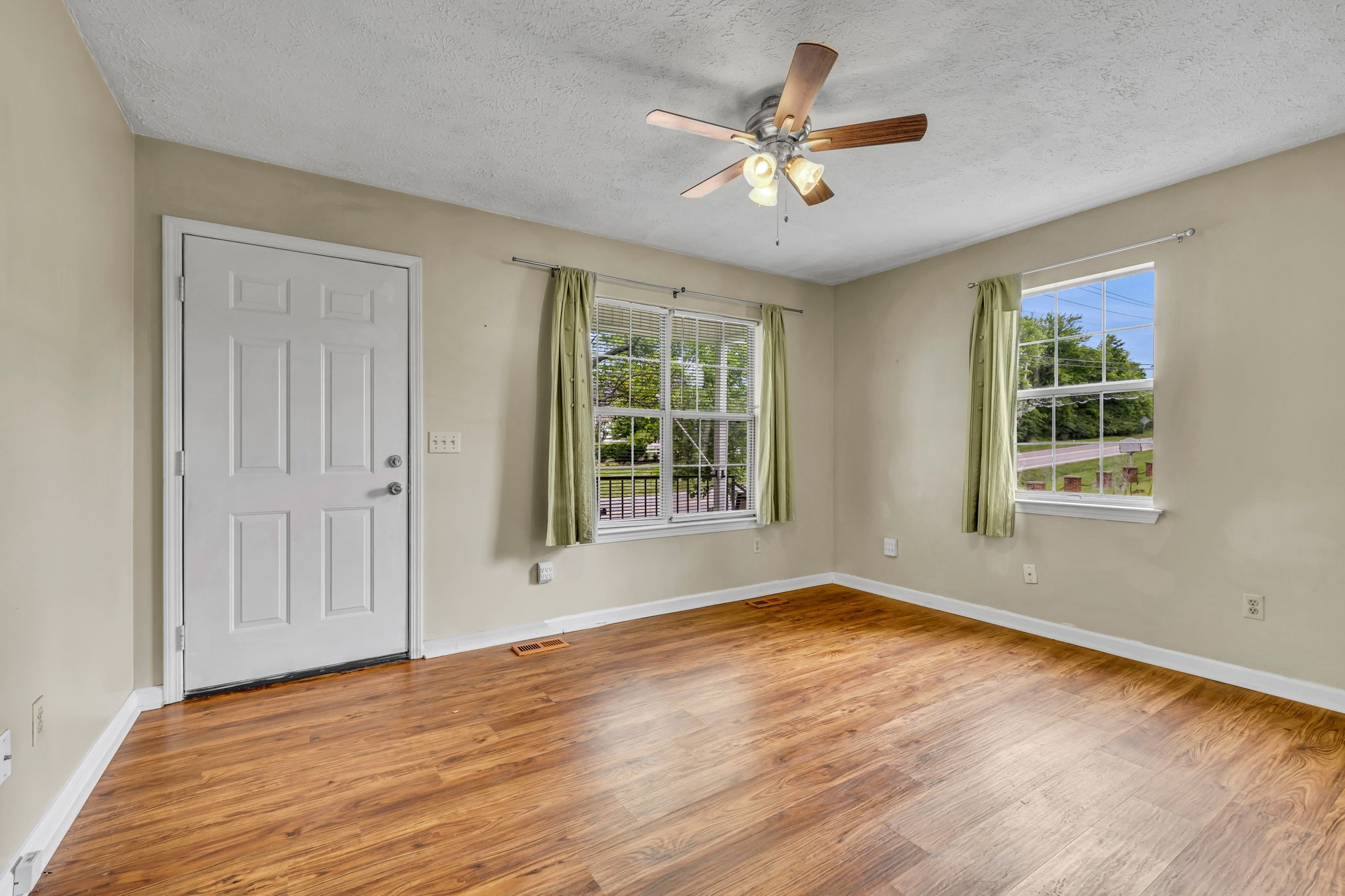 7914 Nolensville Rd