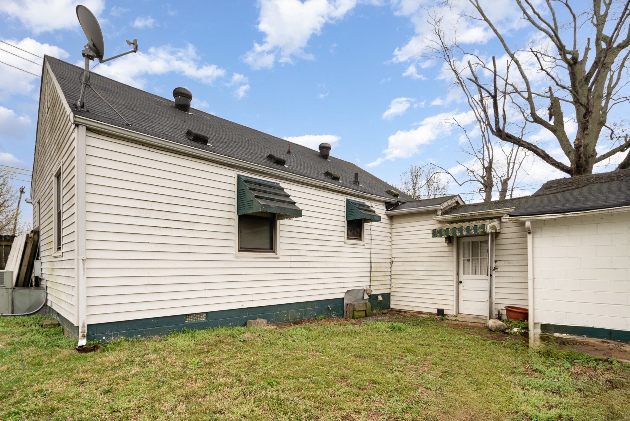 1021 Briley Pkwy