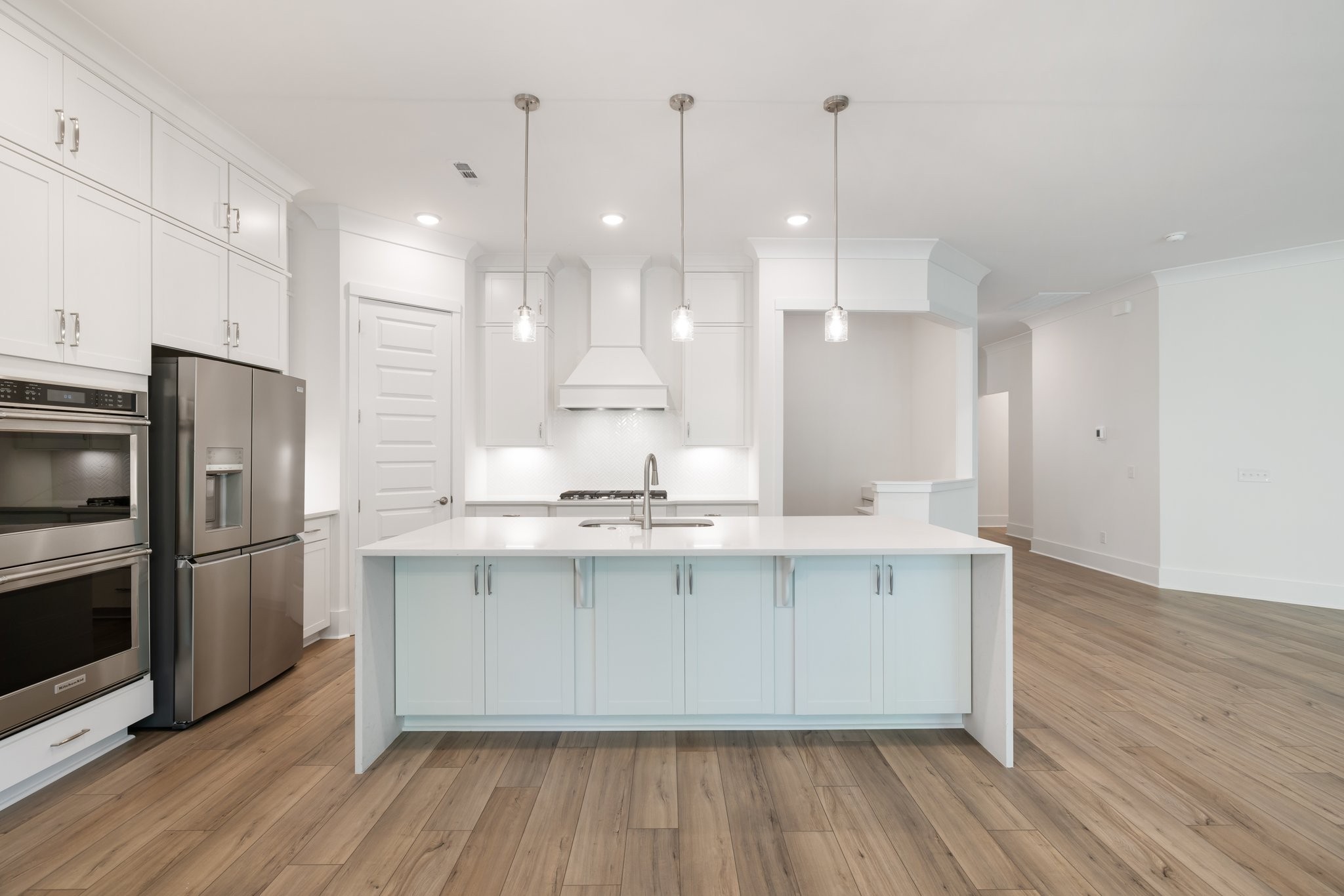 7250 Fiddlers Glen Dr