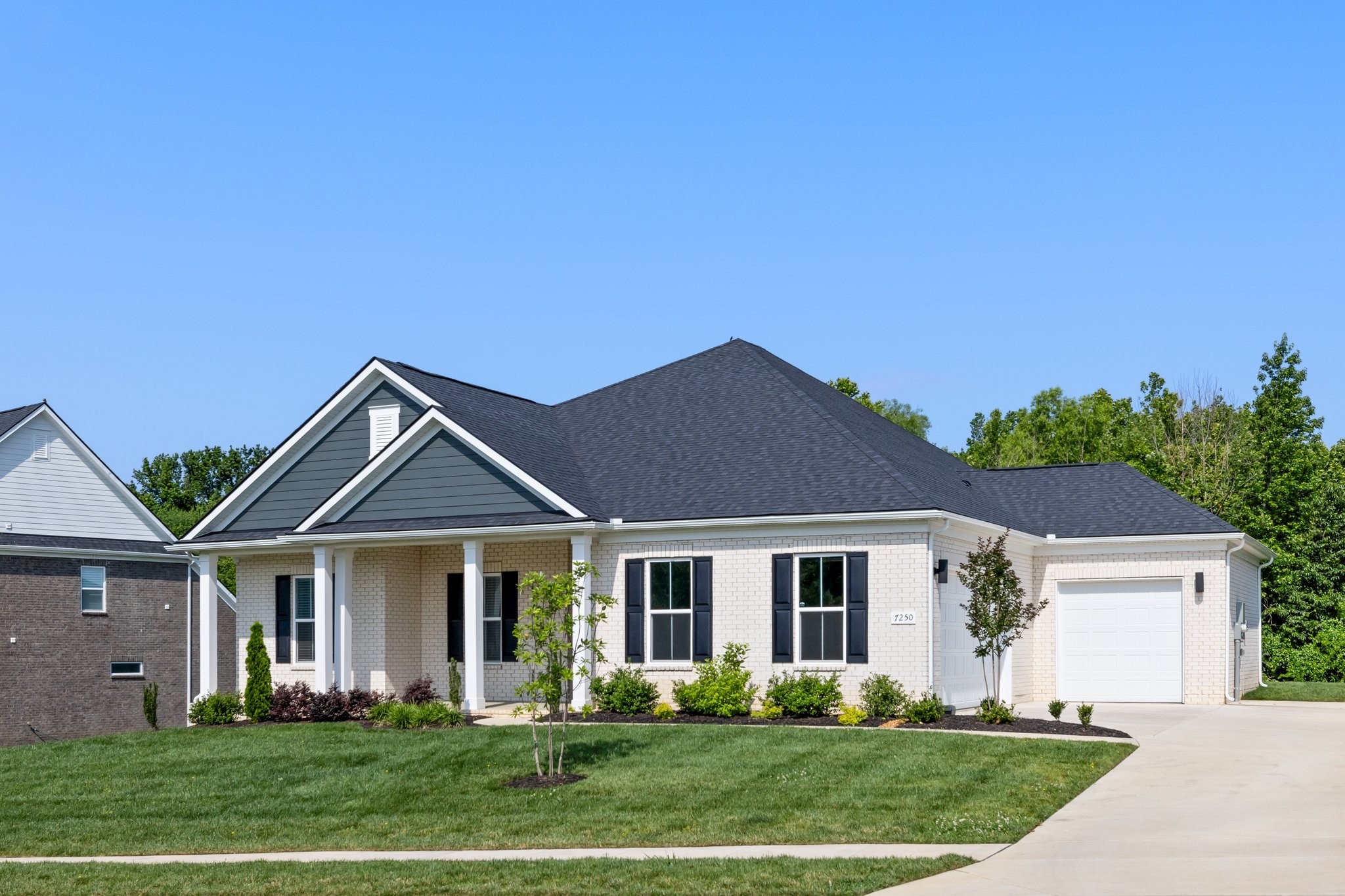 7250 Fiddlers Glen Dr