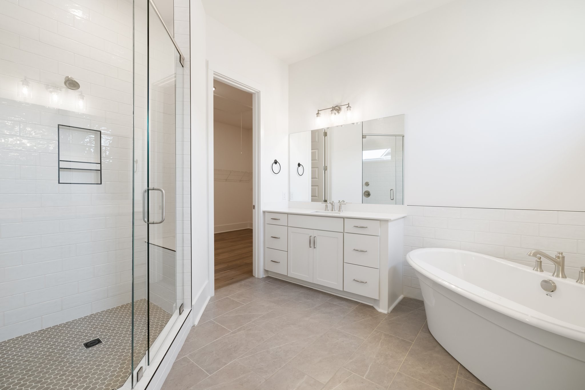 7250 Fiddlers Glen Dr