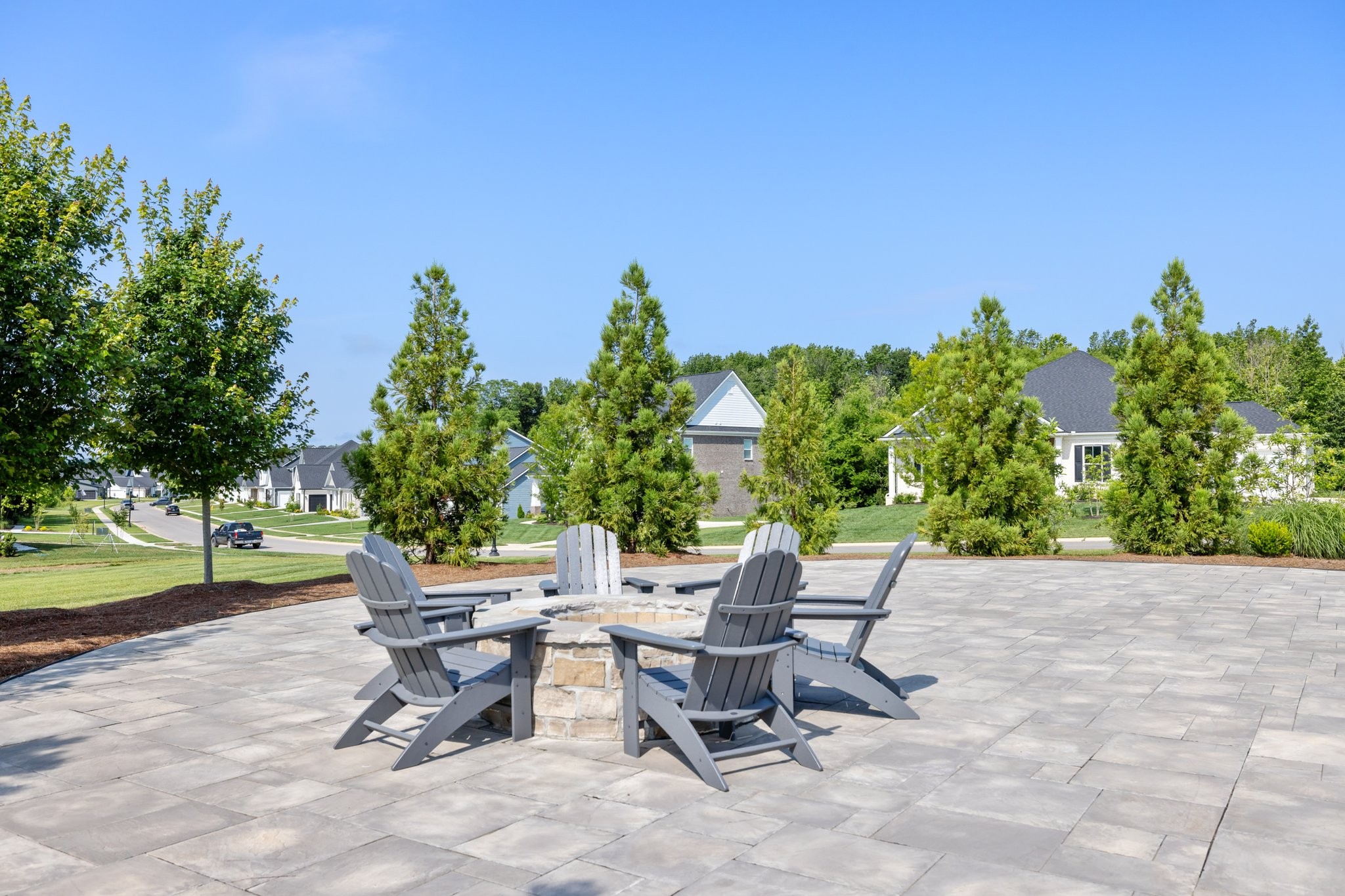 7250 Fiddlers Glen Dr