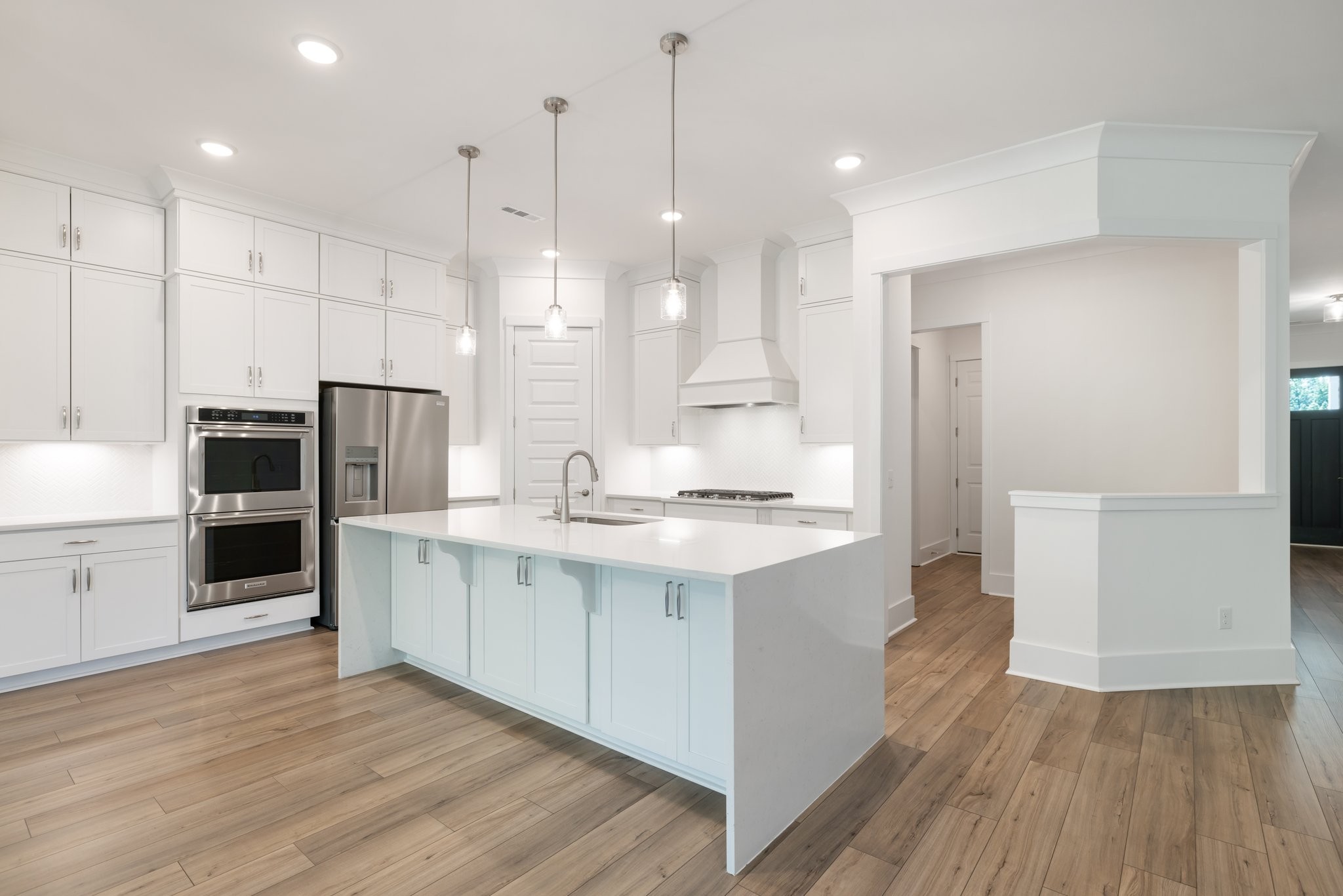 7250 Fiddlers Glen Dr