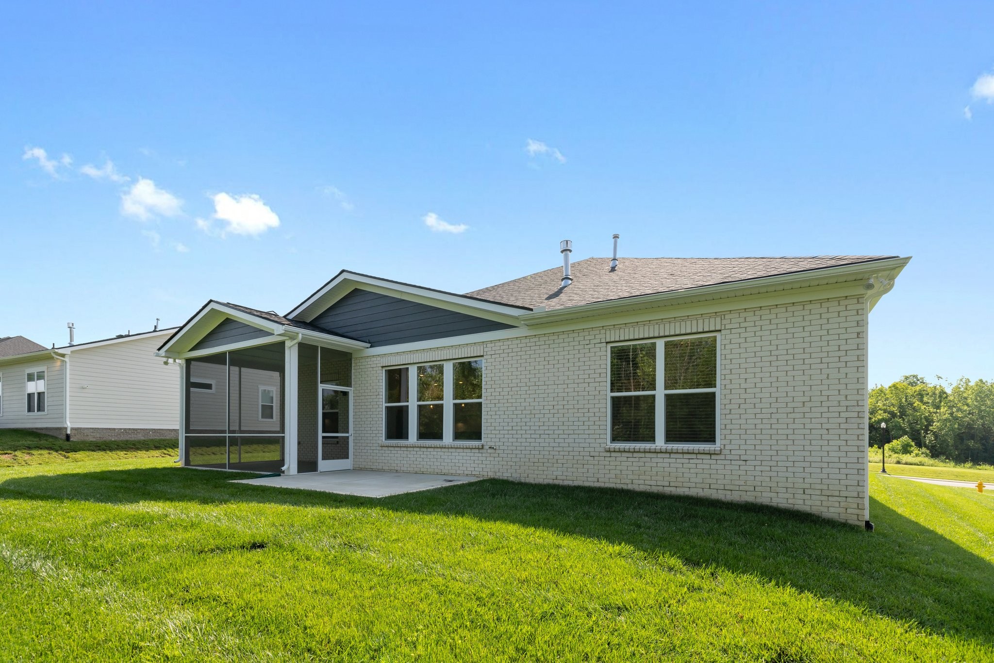 7250 Fiddlers Glen Dr