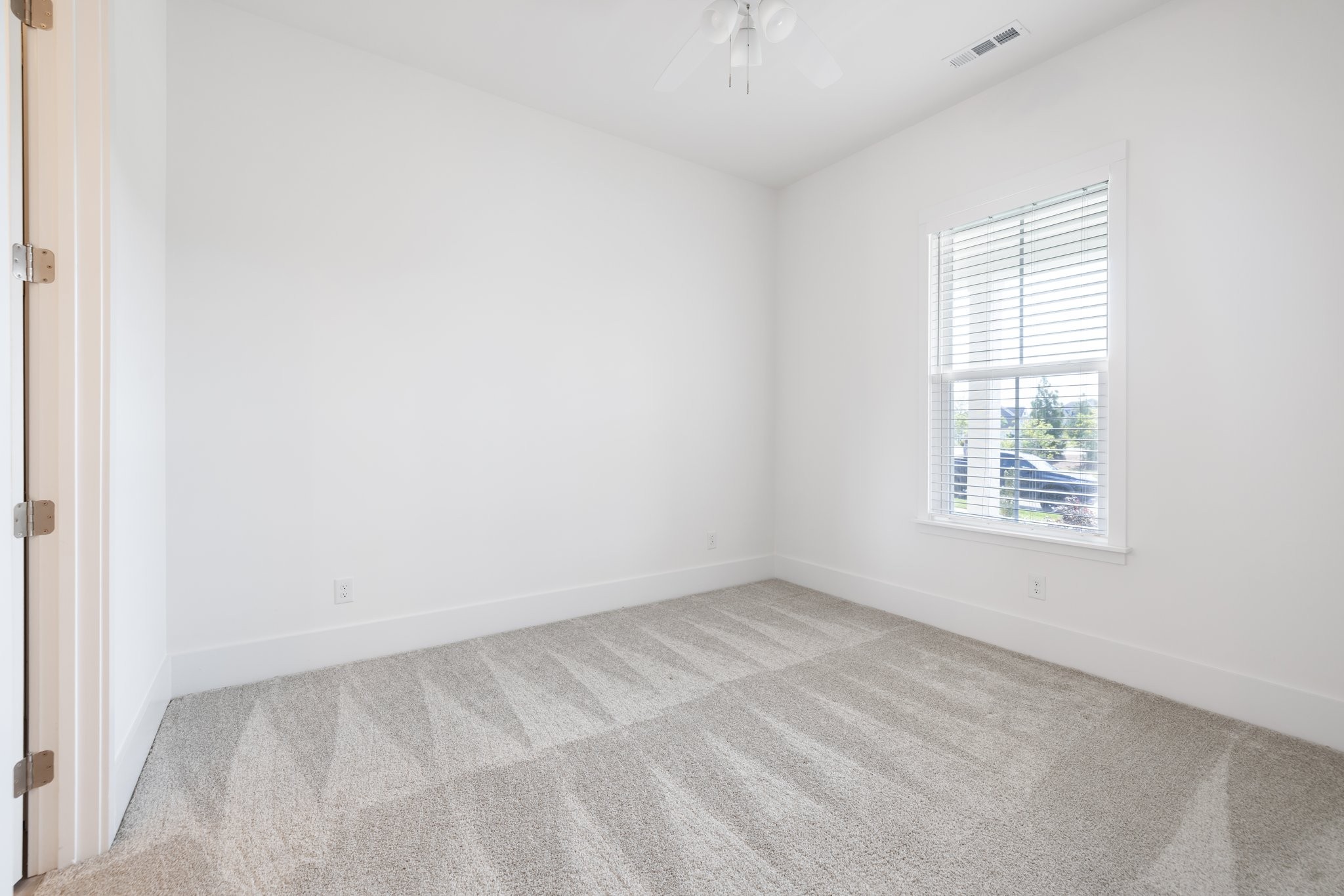 7250 Fiddlers Glen Dr