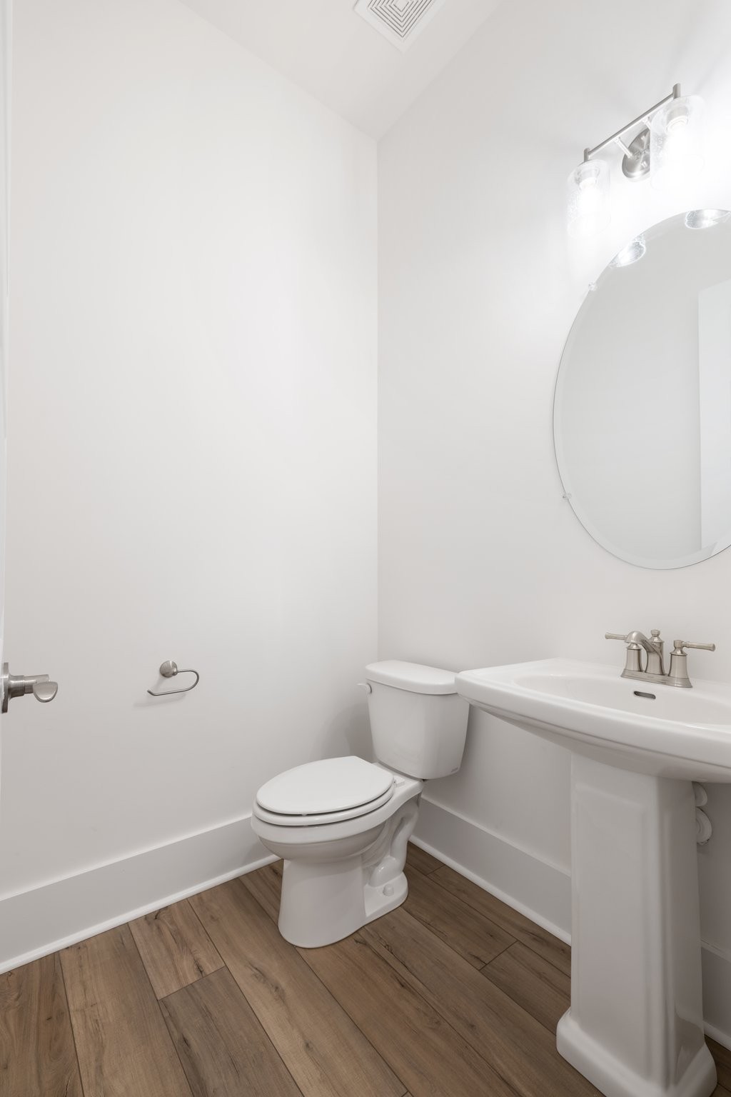 7250 Fiddlers Glen Dr