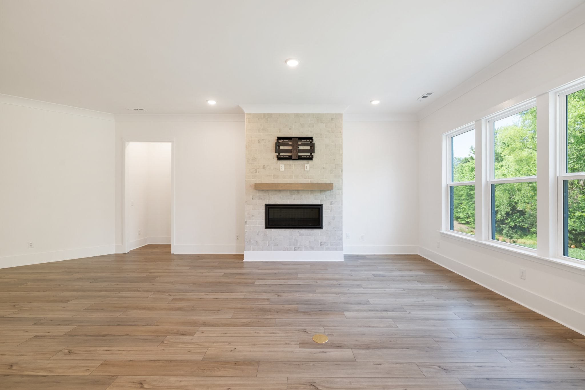 7250 Fiddlers Glen Dr