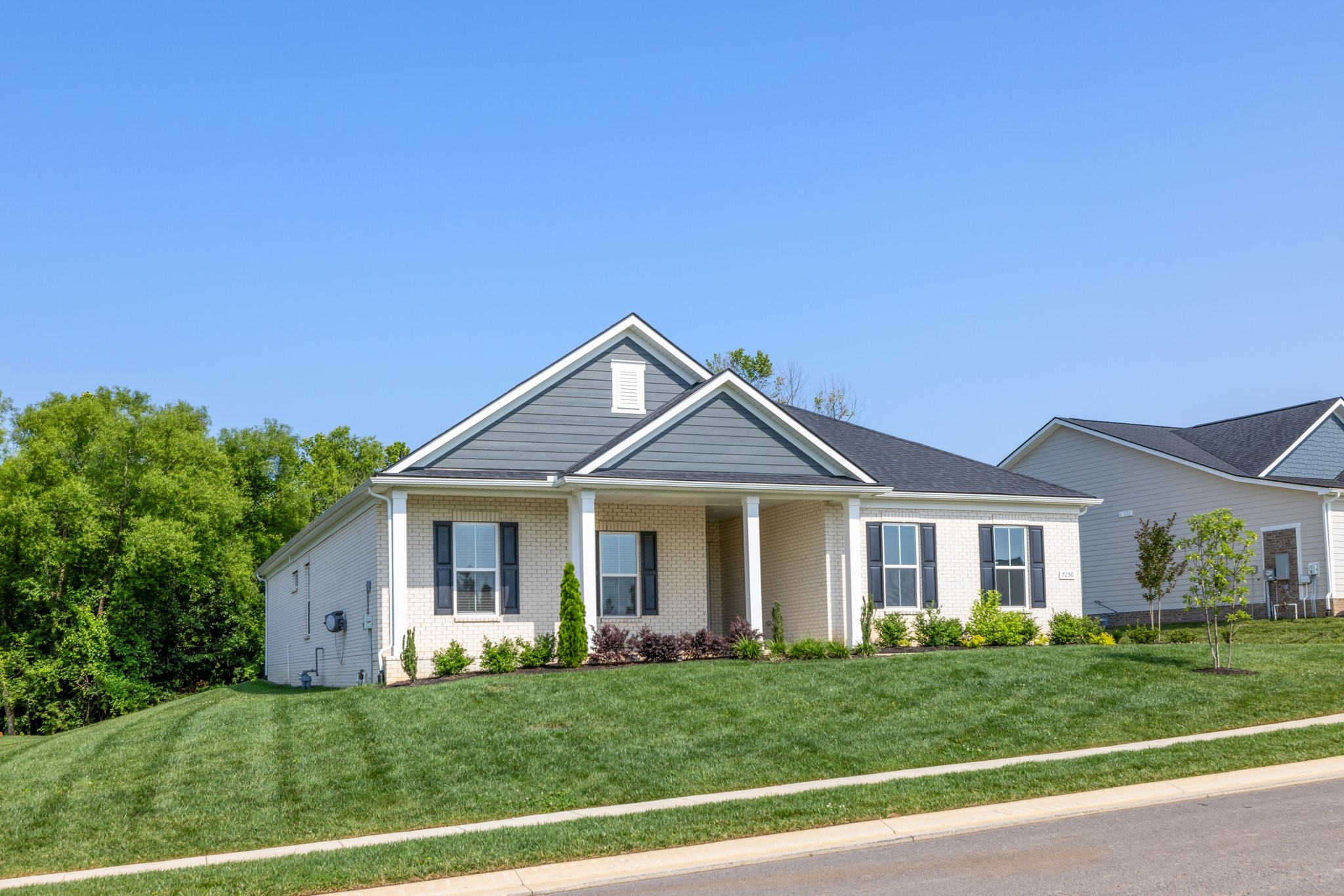 7250 Fiddlers Glen Dr