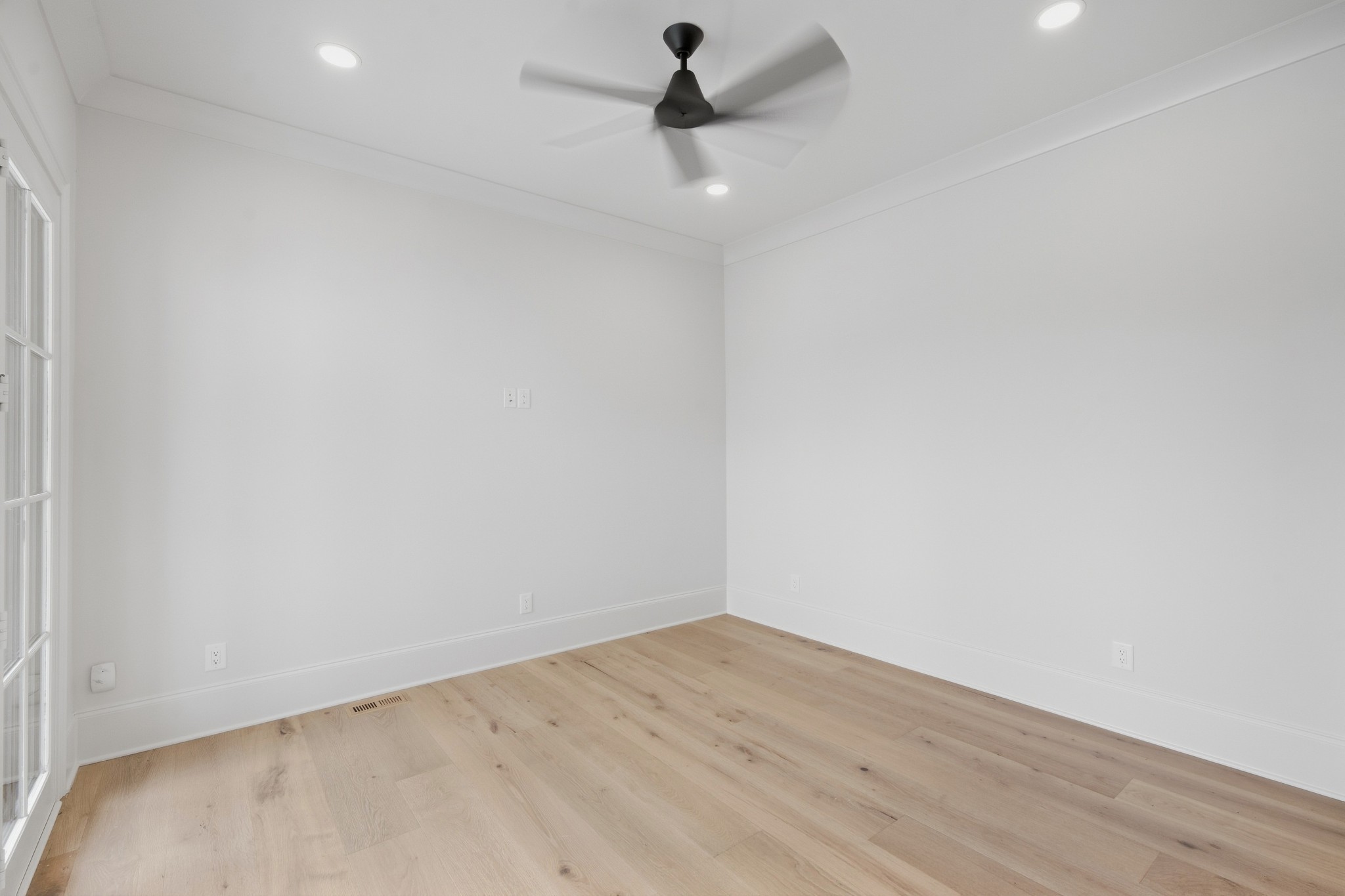 4445 Buchanan Ln