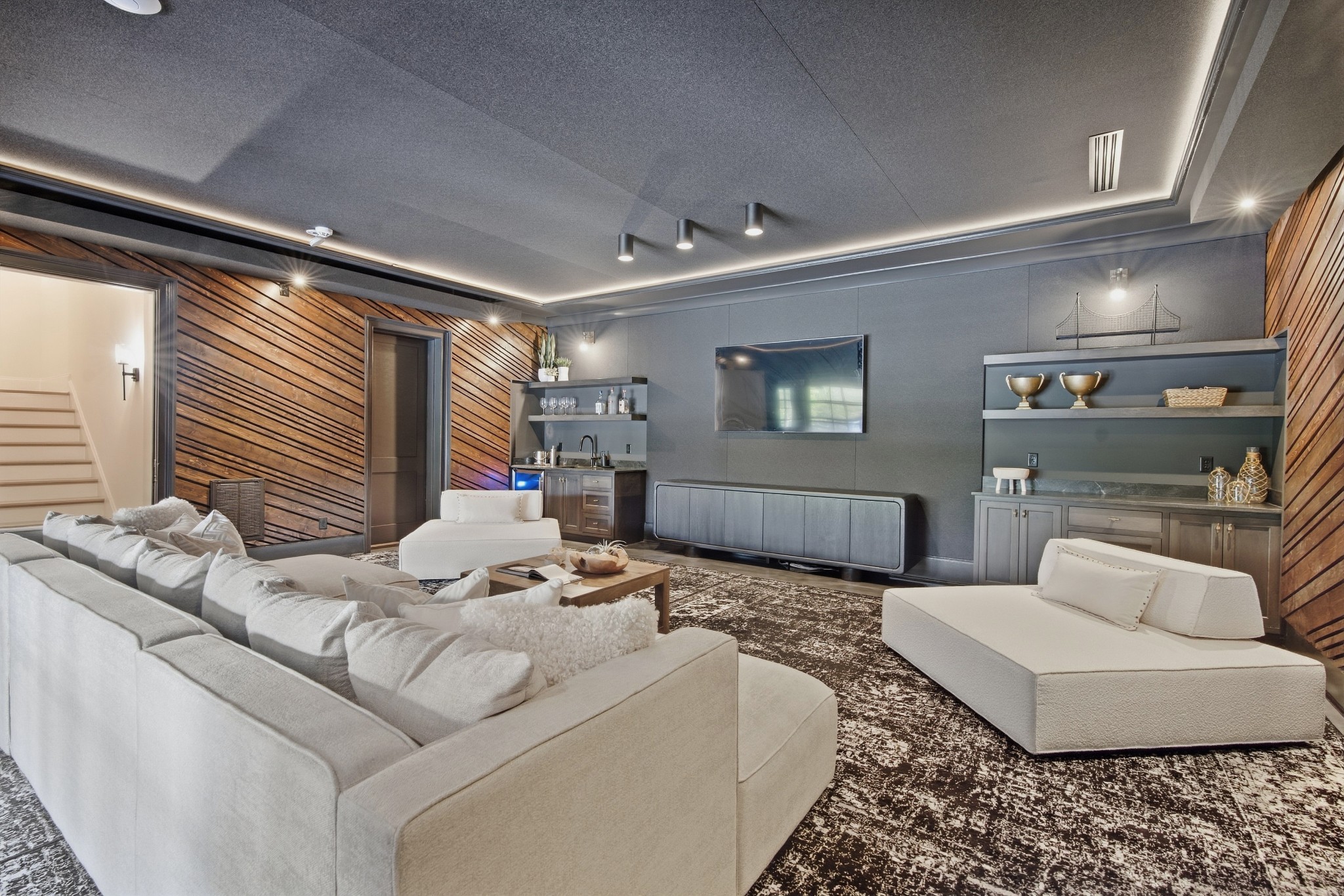 4445 Buchanan Ln