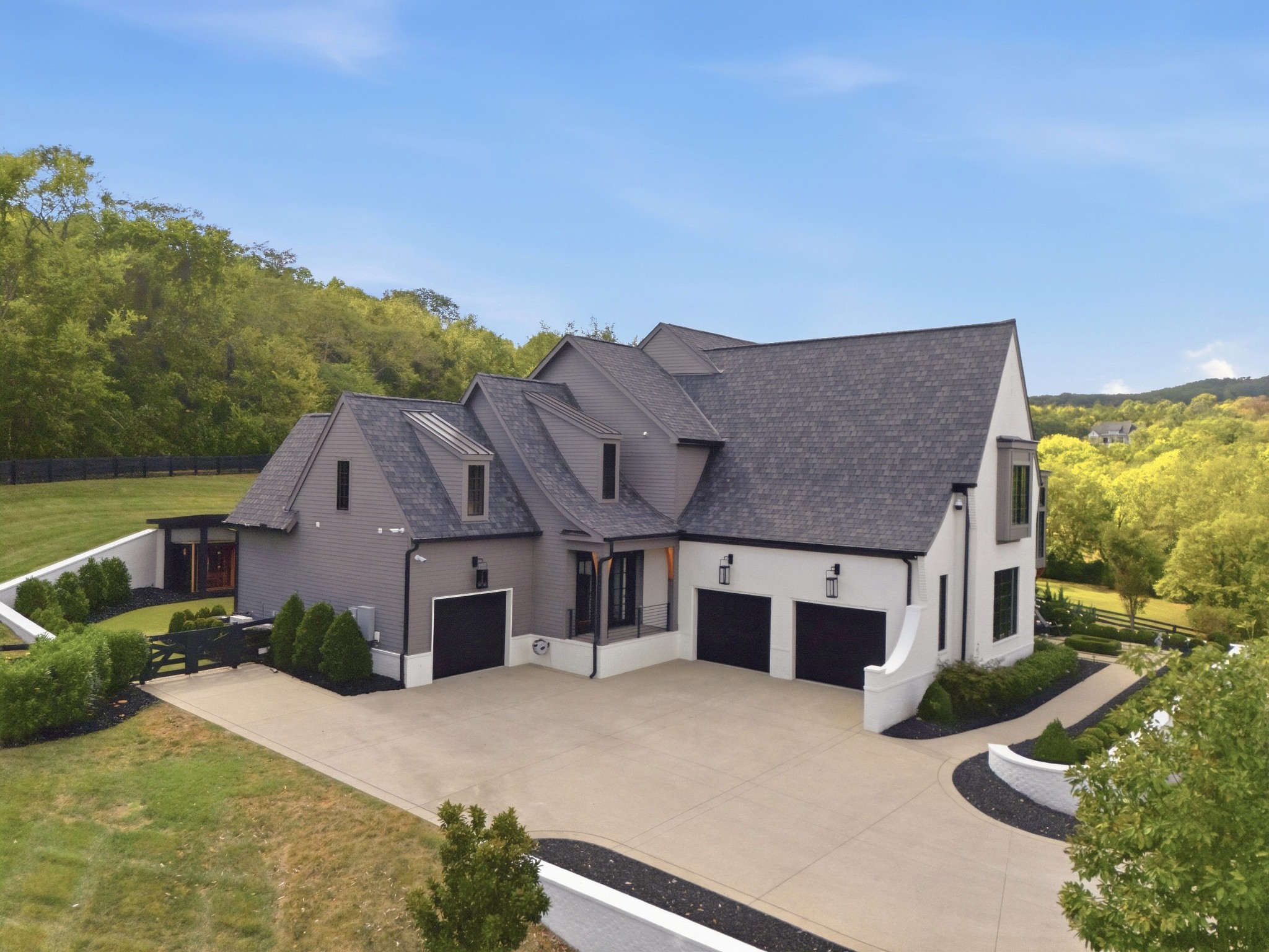 4445 Buchanan Ln