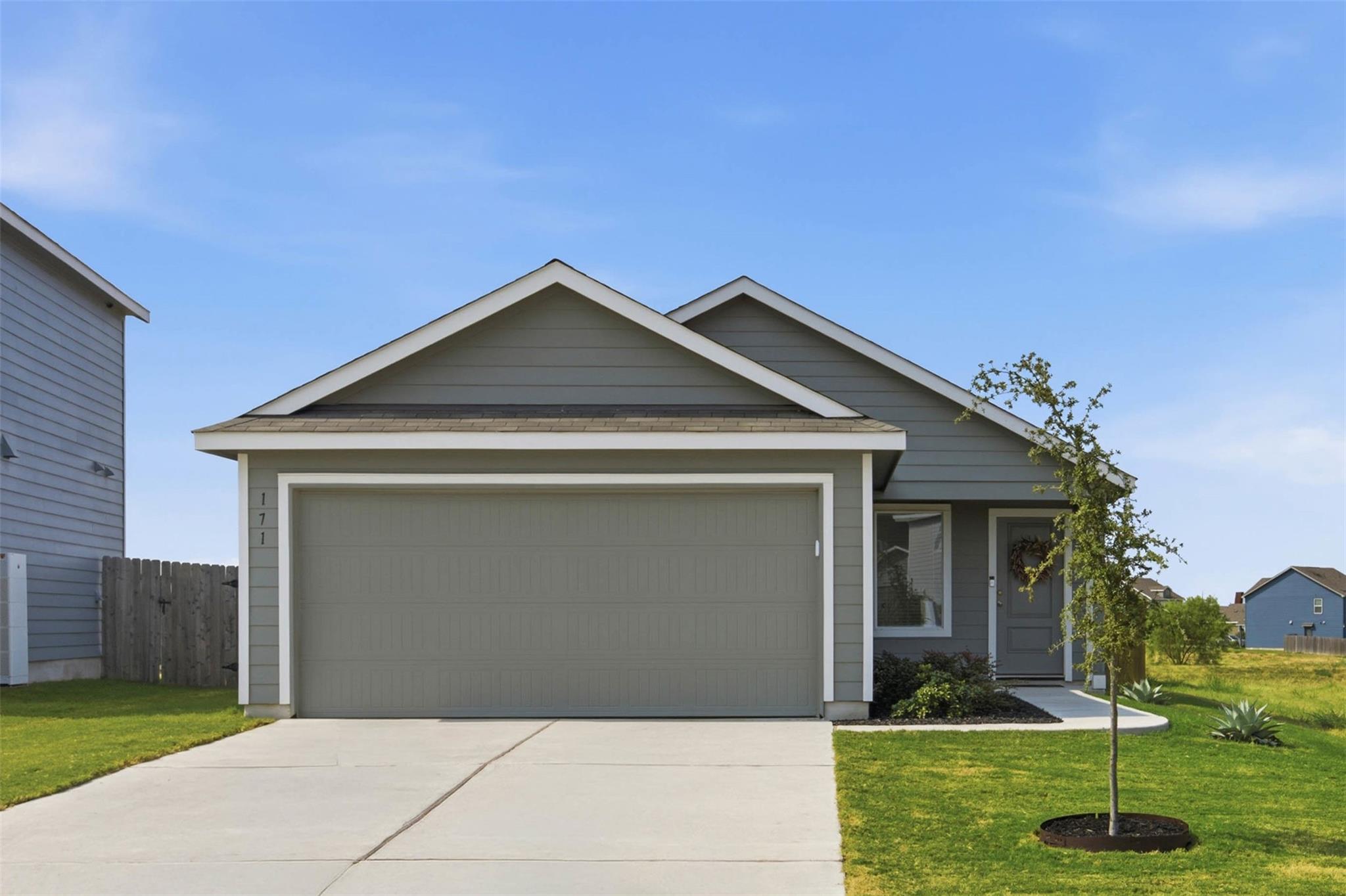 171 Cattle Queen RD