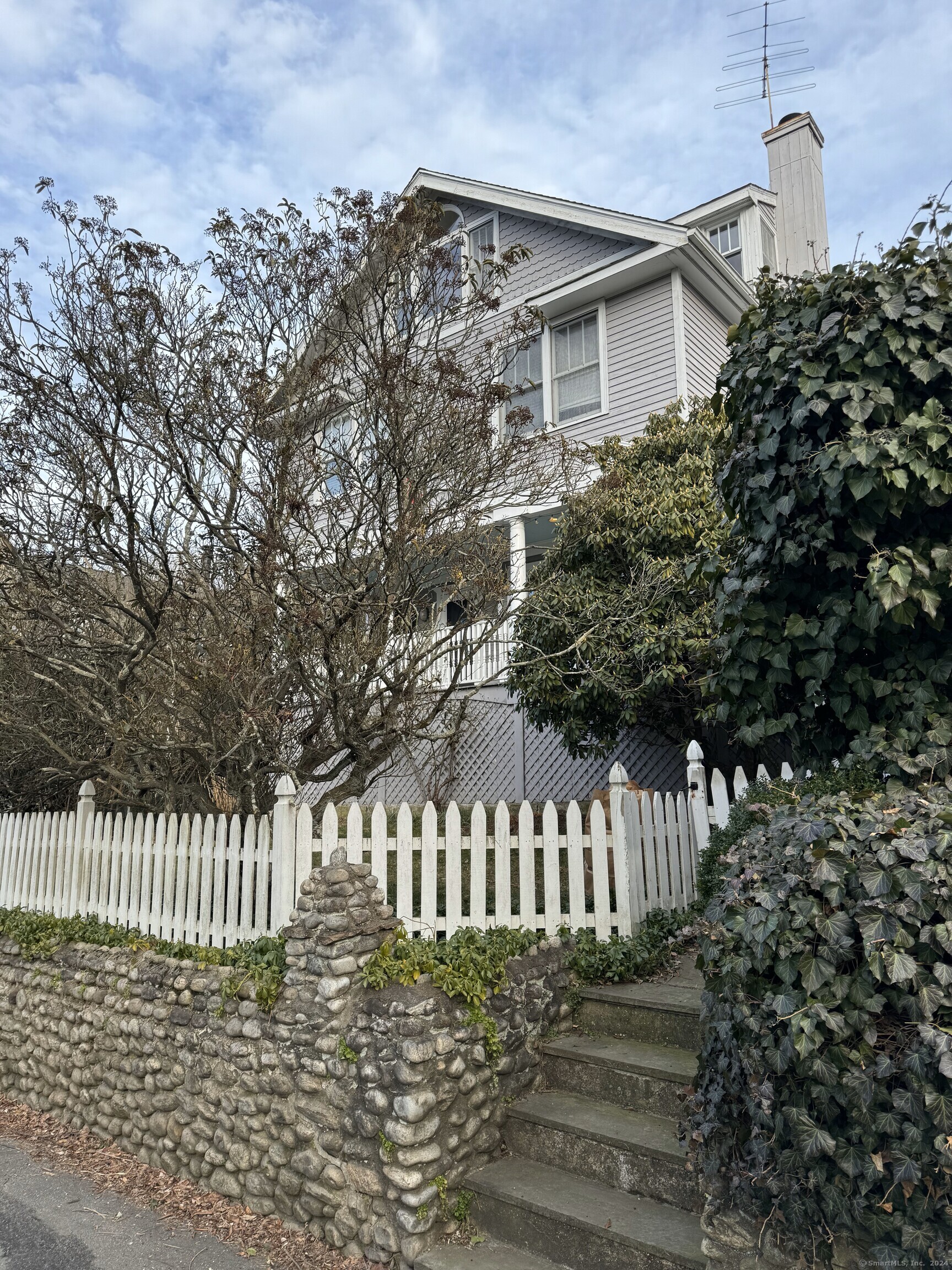 15 Westmere Avenue