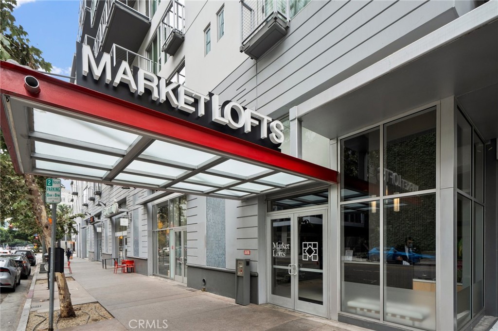 645 W 9th Street 433