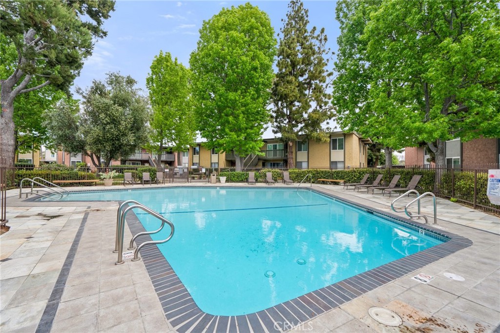 1117 Sepulveda Boulevard 2-102
