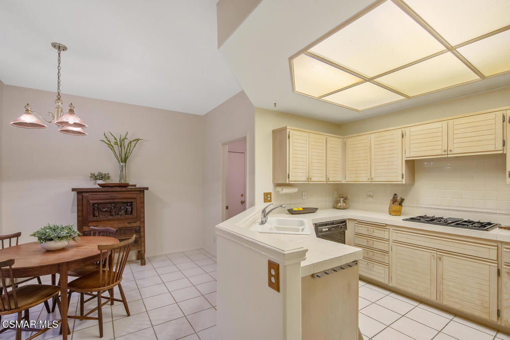 5614 Roundtree Place